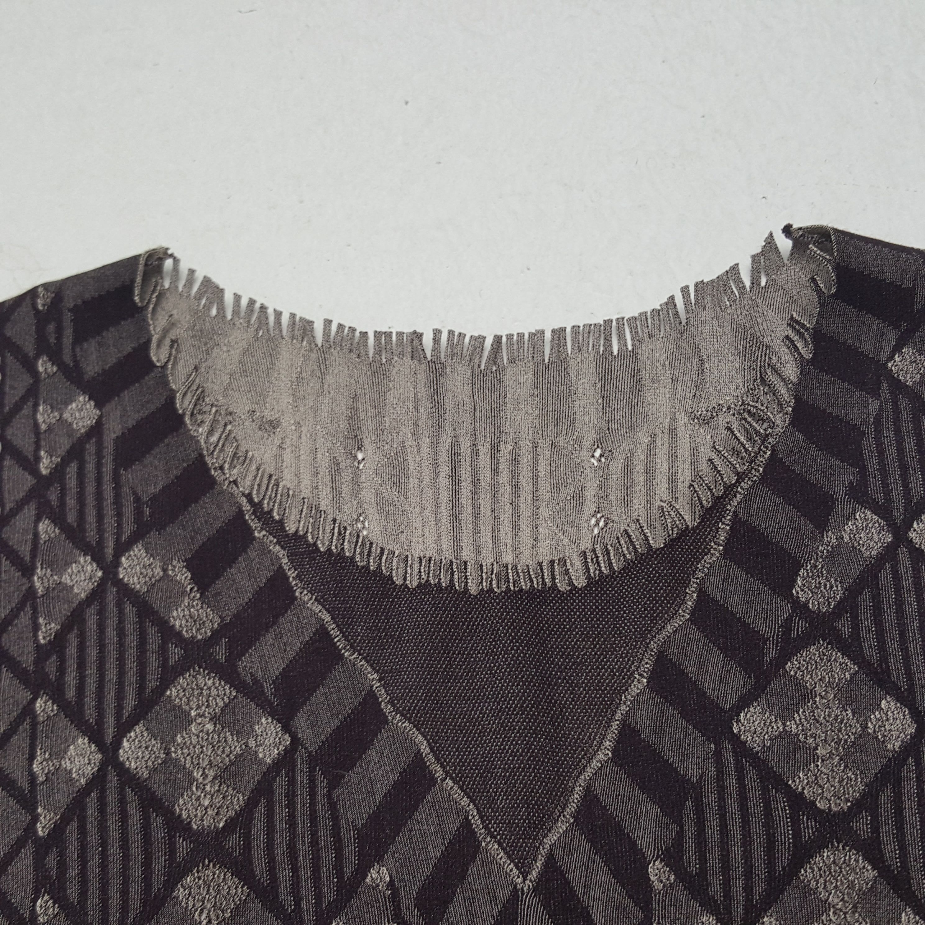 Japanese Brand × Pleats Please Issey Miyake × Vintage Vintage Pleats Please by Issey Miyake Japan Designer Tshirt Size XXS / US 00 / IT 34 - 4 Thumbnail
