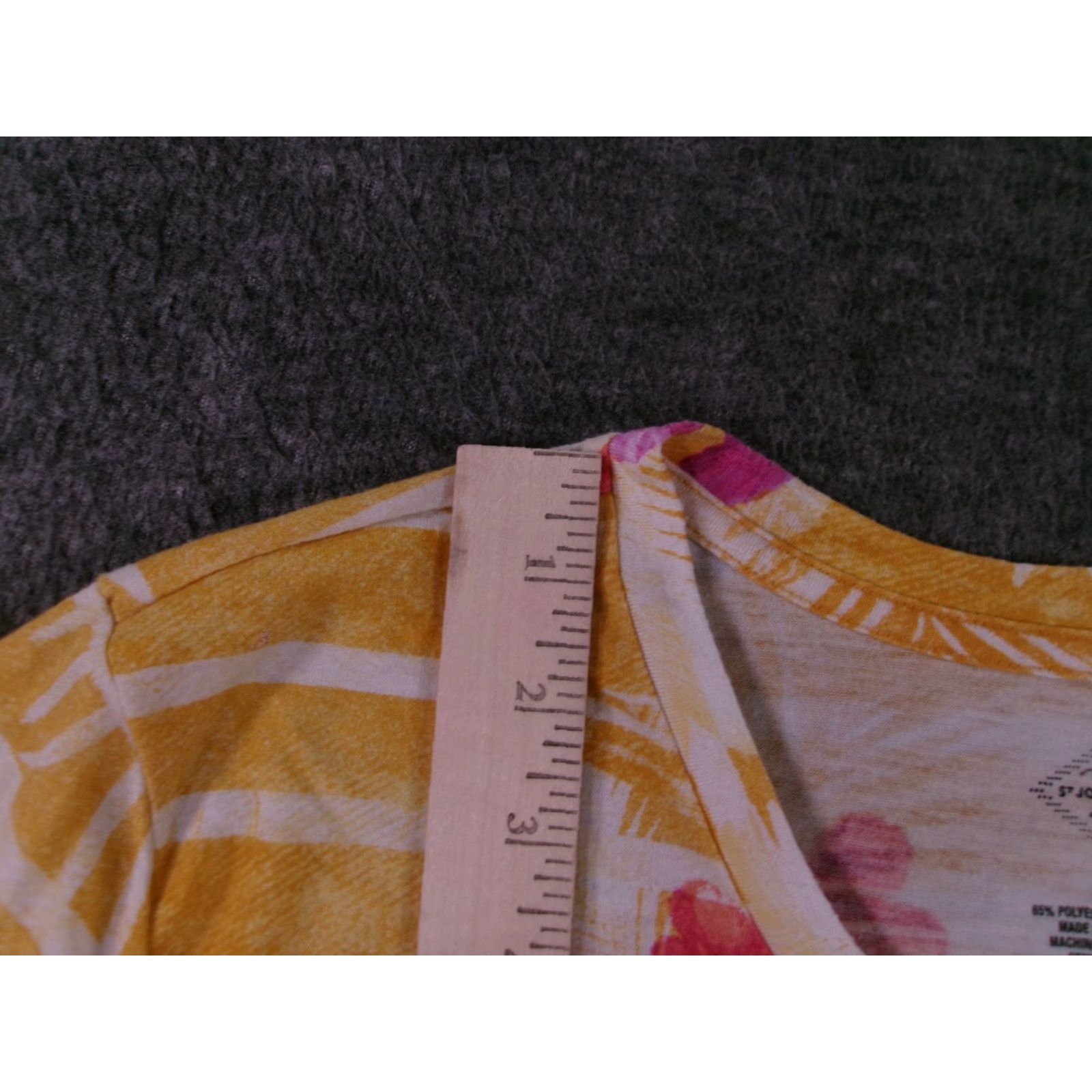Vintage St Johns Bay Active Top Womens XL Floral V Neck Short Sleeve Drawstring Yellow T-Shirt Size XL / US 12-14 / IT 48-50 - 4 Thumbnail