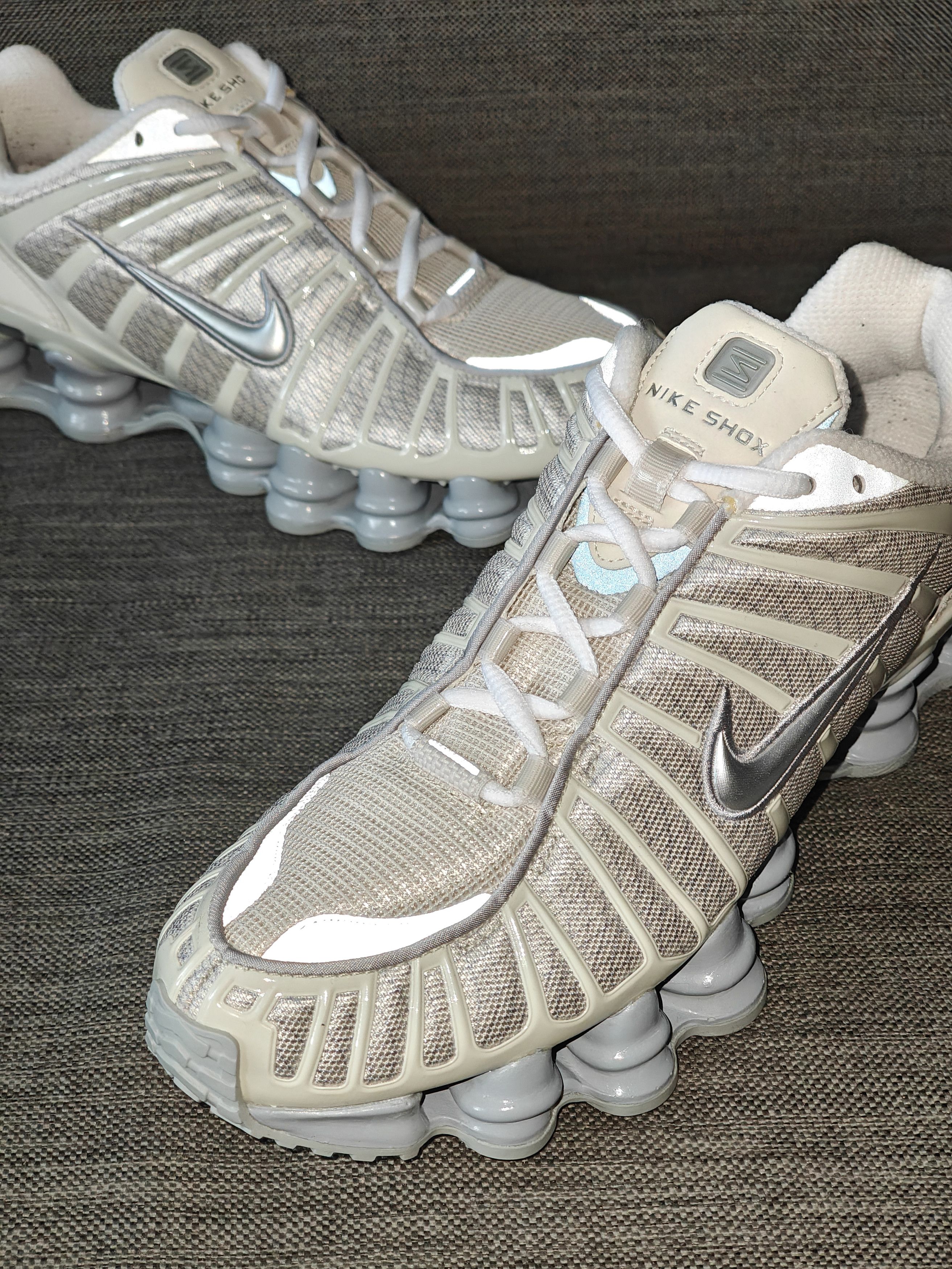 Nike × Vintage 2019 Nike Shox TL "Light Bone" 42.5 Creamy White Grey Blue Size US 9 / EU 42 - 3 Thumbnail