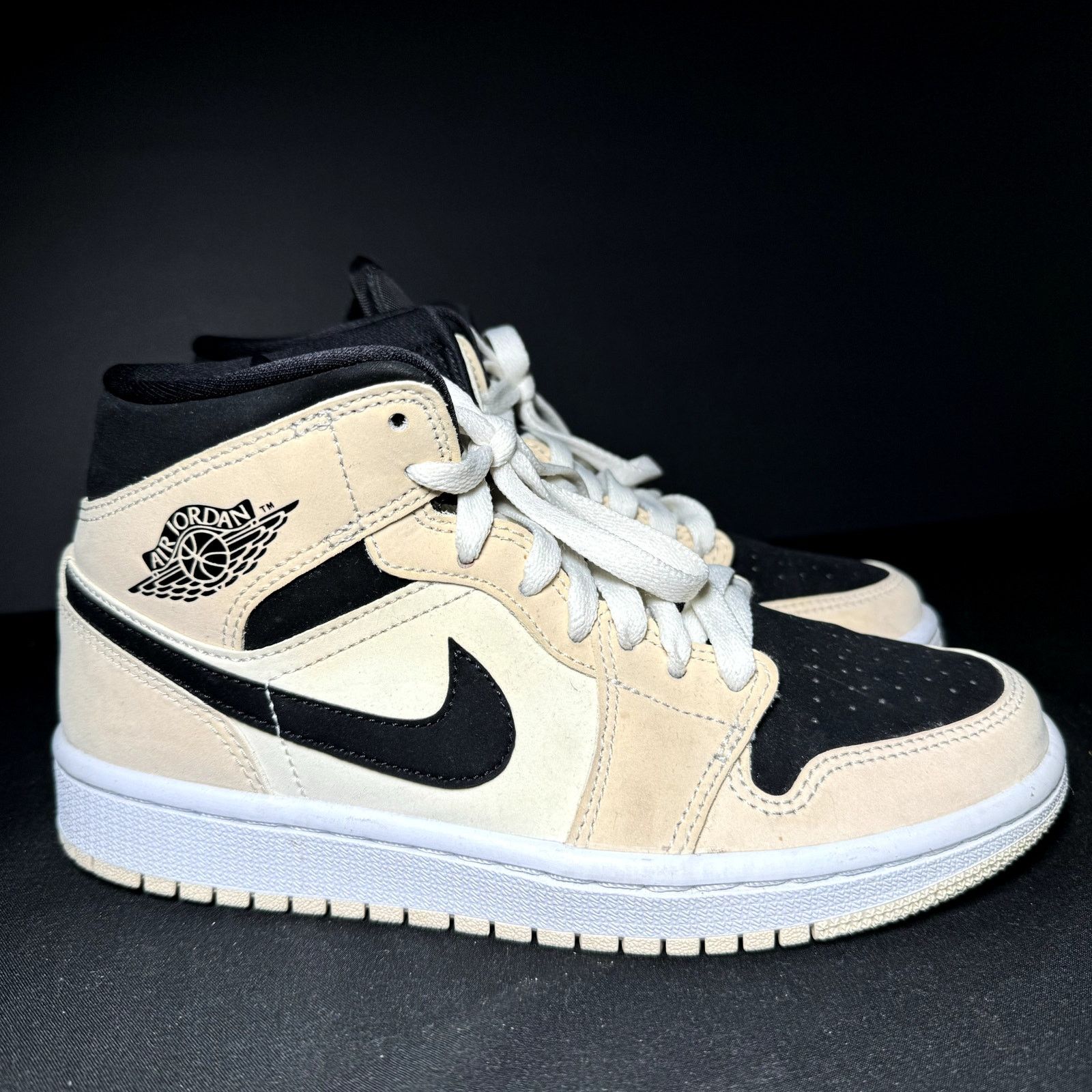 Size Wmns Air Jordan Mid Barely Orange Women's Shoes