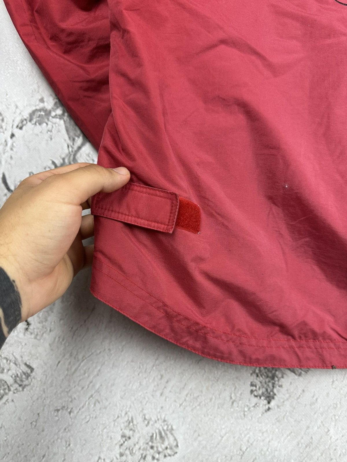 Disney Vintage 90s Walt Disney World Mickey Mouse Red nylon Jacket Size US L / EU 52-54 / 3 - 12 Thumbnail