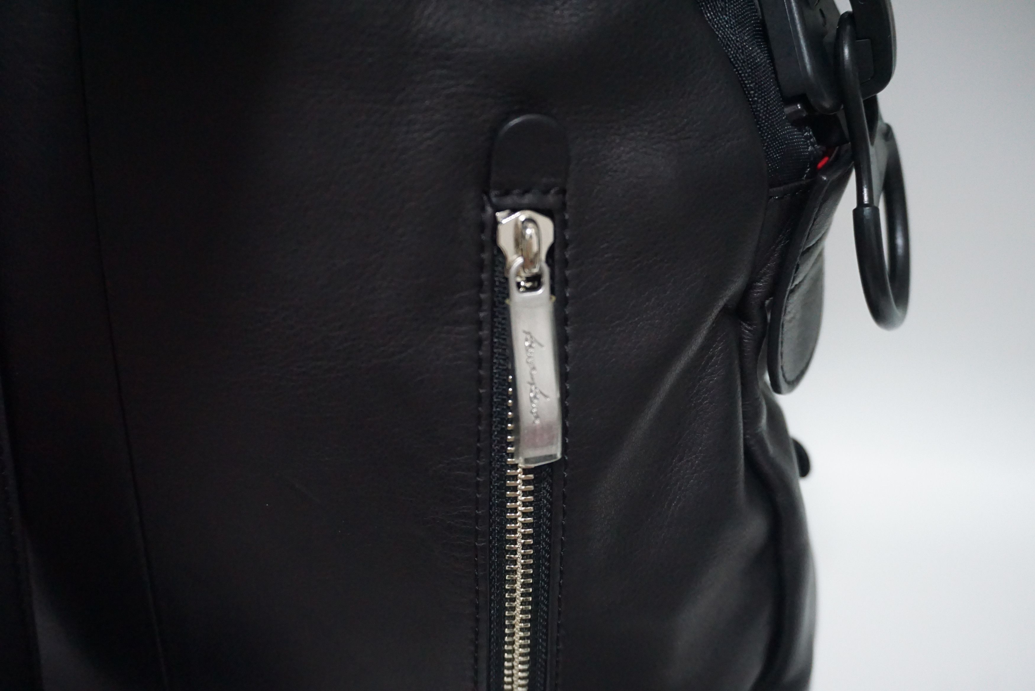 Japanese Brand KAWA KAWA JAPAN BY YOHJI YAMOMOTO FULL LEATHER BACKPACK Size ONE SIZE - 9 Thumbnail