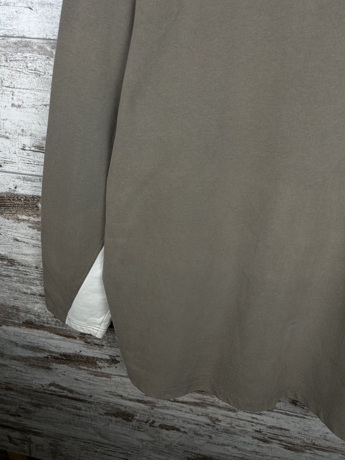 Nike Mens Vintage Nike Basketball Sweatshirt basic swoosh brown Size US XL / EU 56 / 4 - 6 Thumbnail