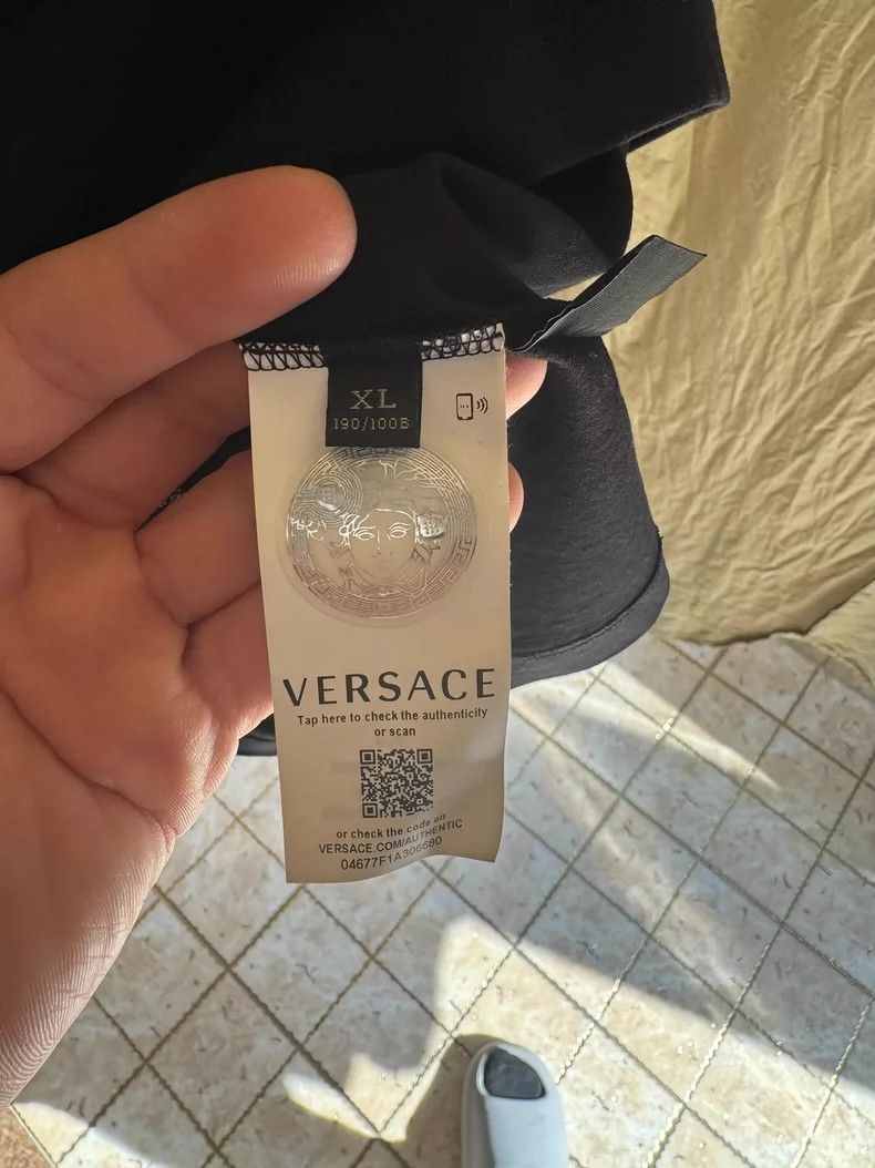 Versace Versace Black crew neck short sleeves Size US XL / EU 56 / 4 - 4 Thumbnail