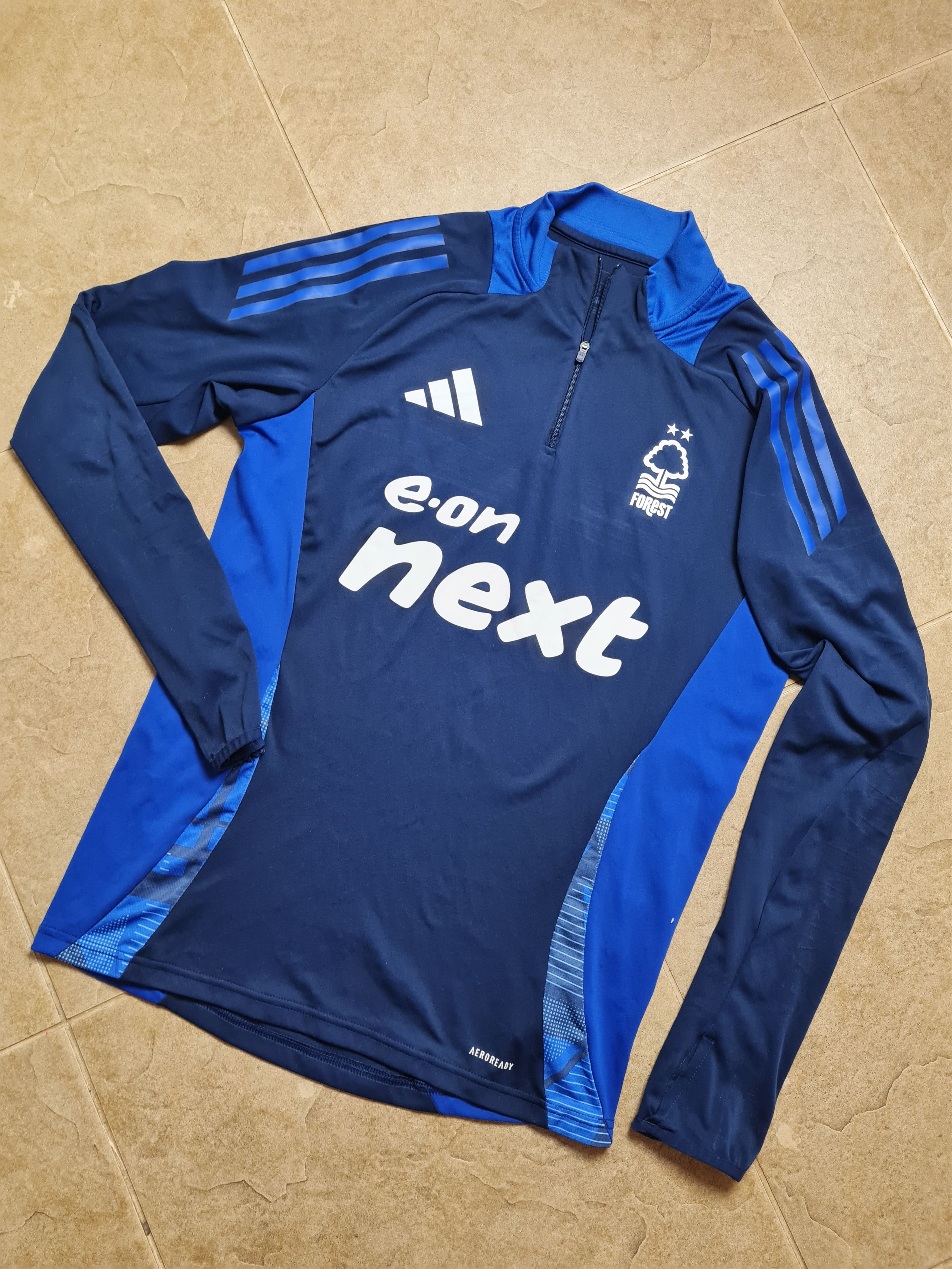 Adidas Jersey Nottingham Forest 2023 training jacket Adidas size M Size US M / EU 48-50 / 2 - 1 Thumbnail
