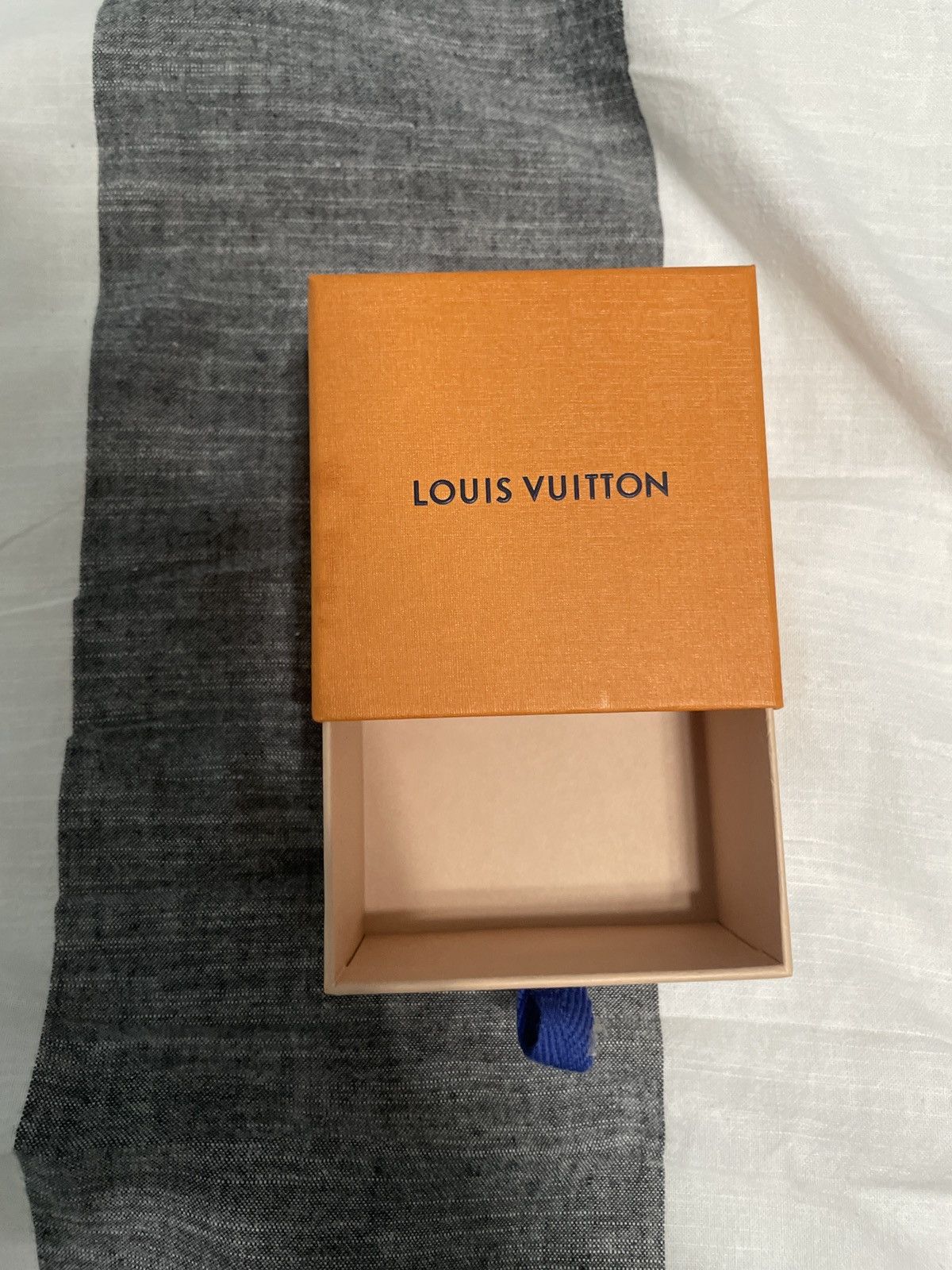 Jewelry × Louis Vuitton × Vintage louis vuitton black monogram eclipse pendant Size ONE SIZE - 8 Thumbnail
