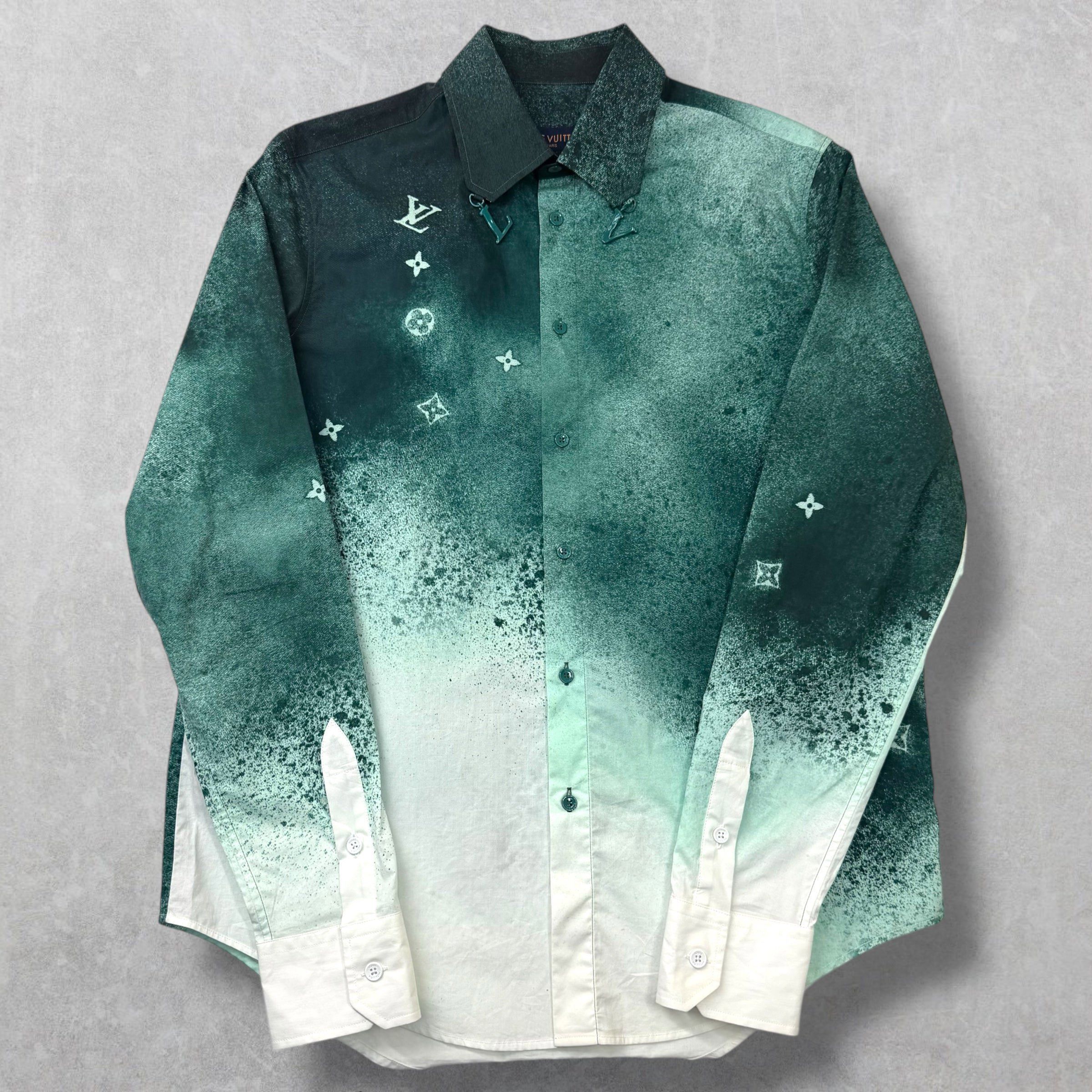 Louis Vuitton Louis Vuitton LV Spray Monogram Shirt XS Size US XS / EU 42 / 0 - 1 Thumbnail