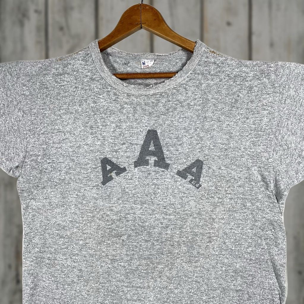 Champion VINTAGE Champion USMA Army Athletic Association T Shirt XL Gray 1960s Unisex Graphic Tee Size US XL / EU 56 / 4 - 1 Thumbnail