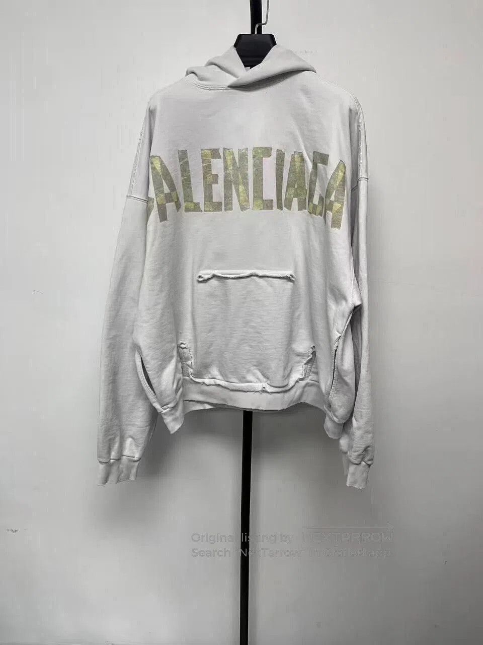 Balenciaga balenciaga oversized hoodie with logo print. Size US M / EU 48-50 / 2 - 1 Thumbnail