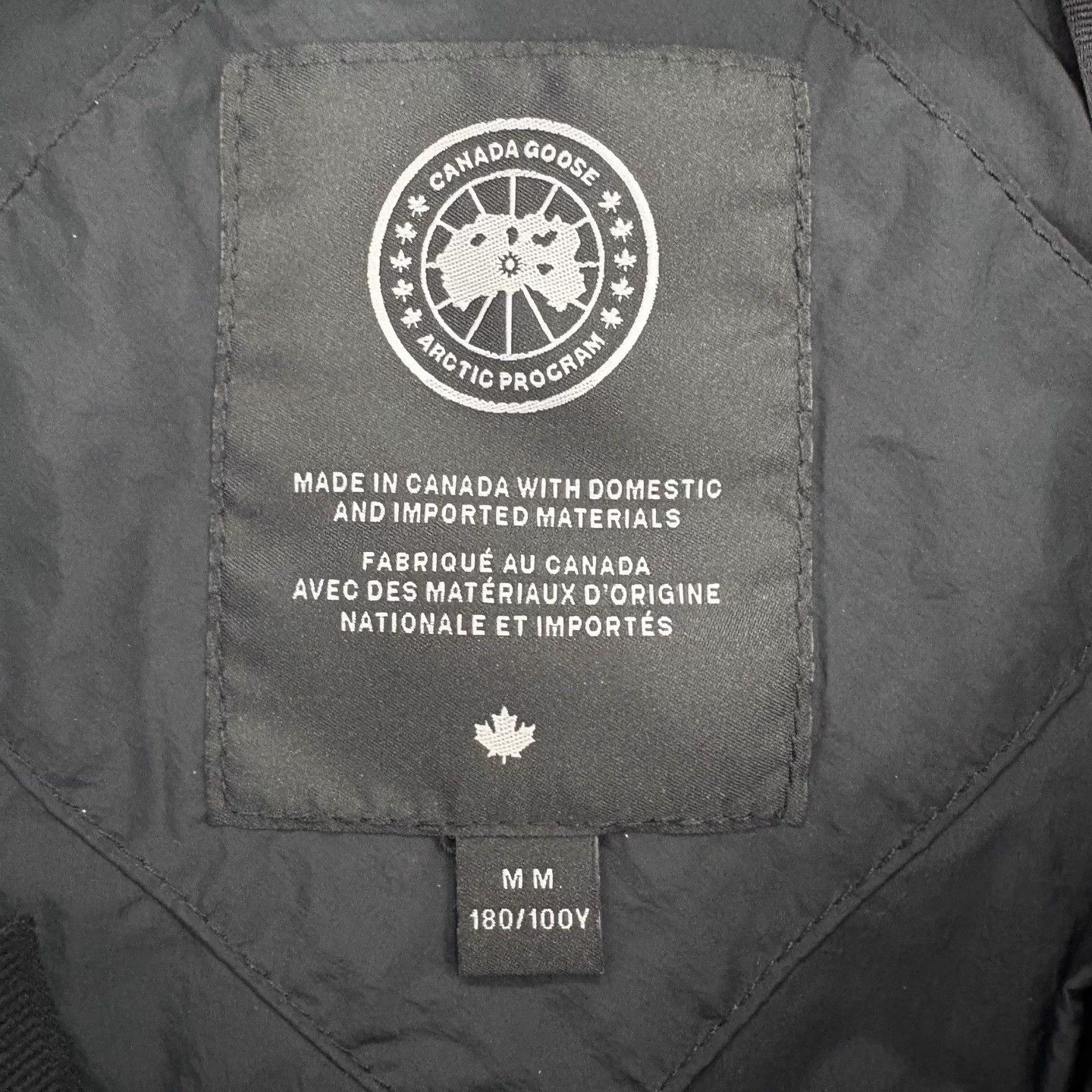 Canada Goose Canada Goose Black Down Vest M New with Tags Size US M / EU 48-50 / 2 - 3 Thumbnail