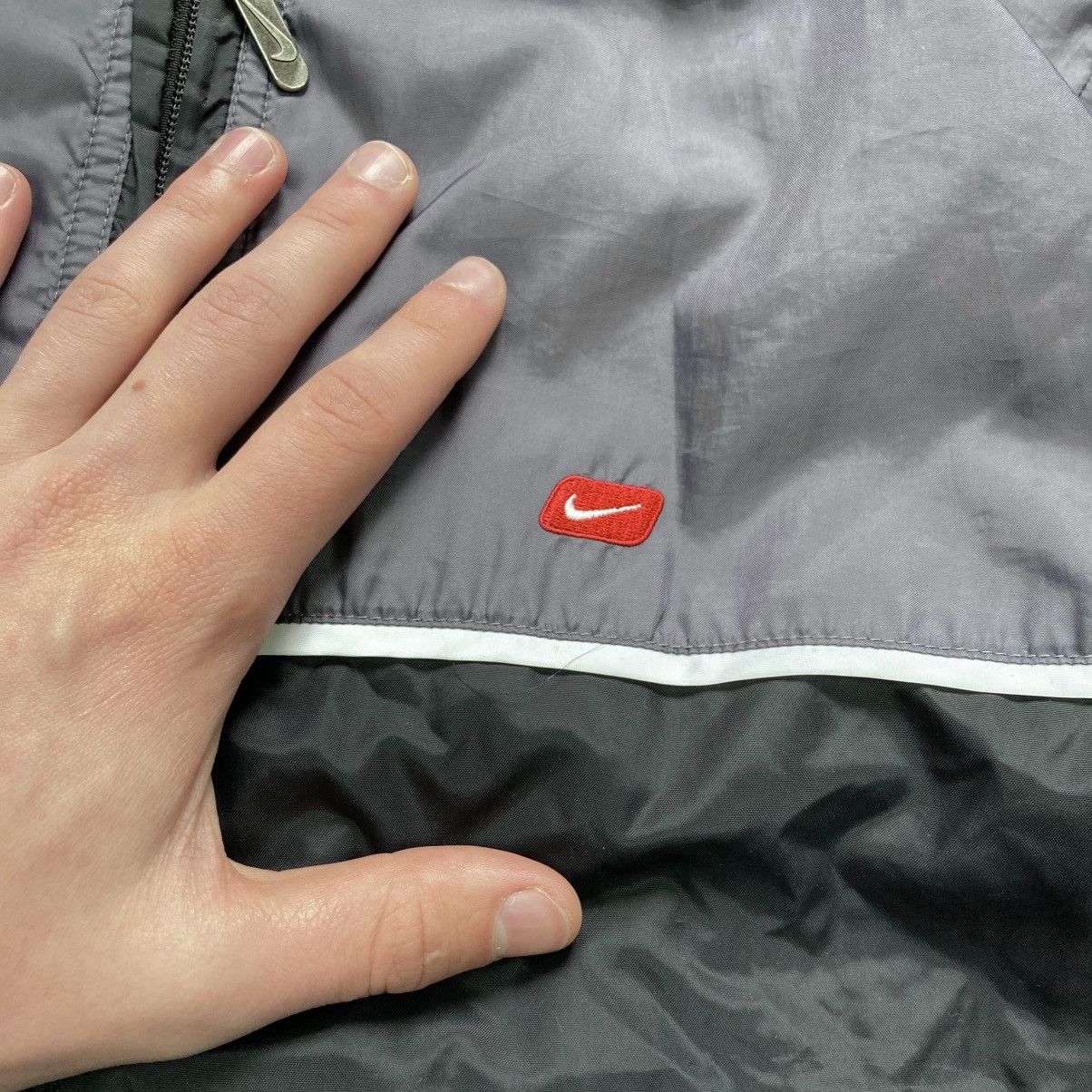 Nike Vintage Nike Striped Zip Track Jacket Size US M / EU 48-50 / 2 - 4 Thumbnail