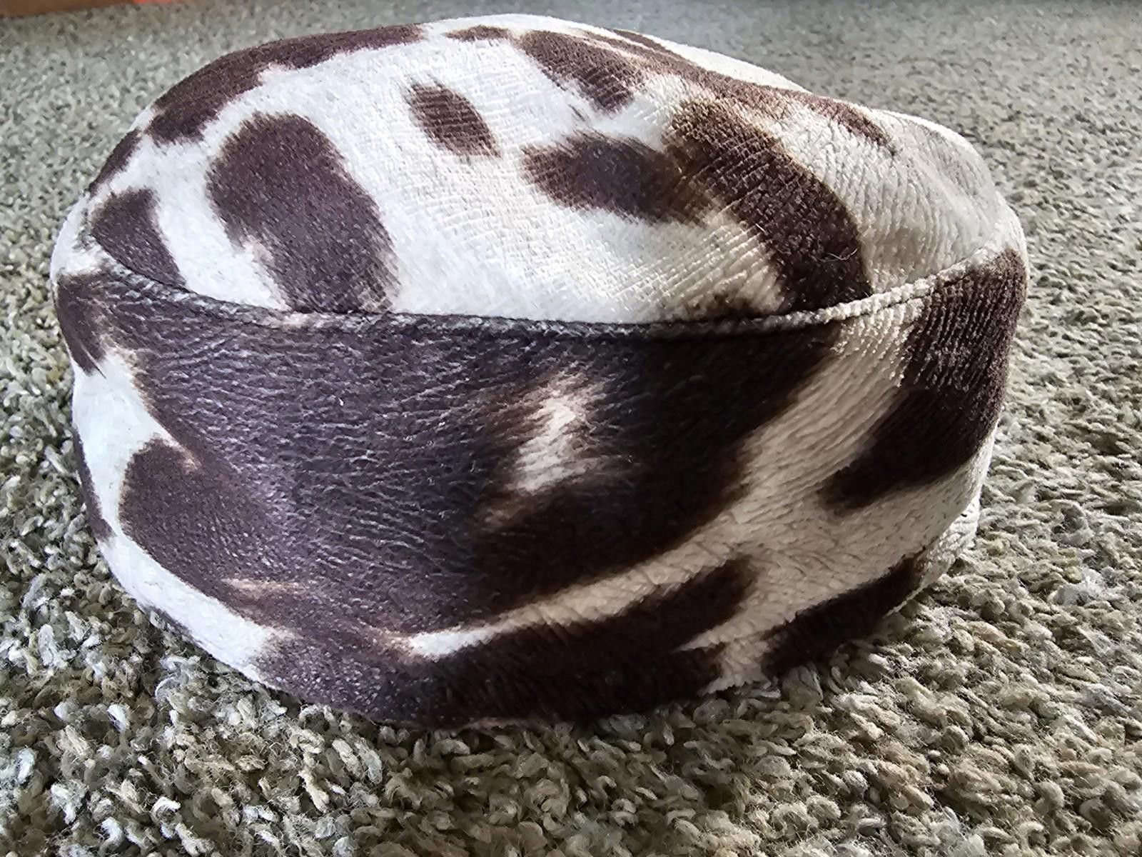 The Unbranded Brand Faux Cow Hide Hat Size ONE SIZE - 3 Thumbnail