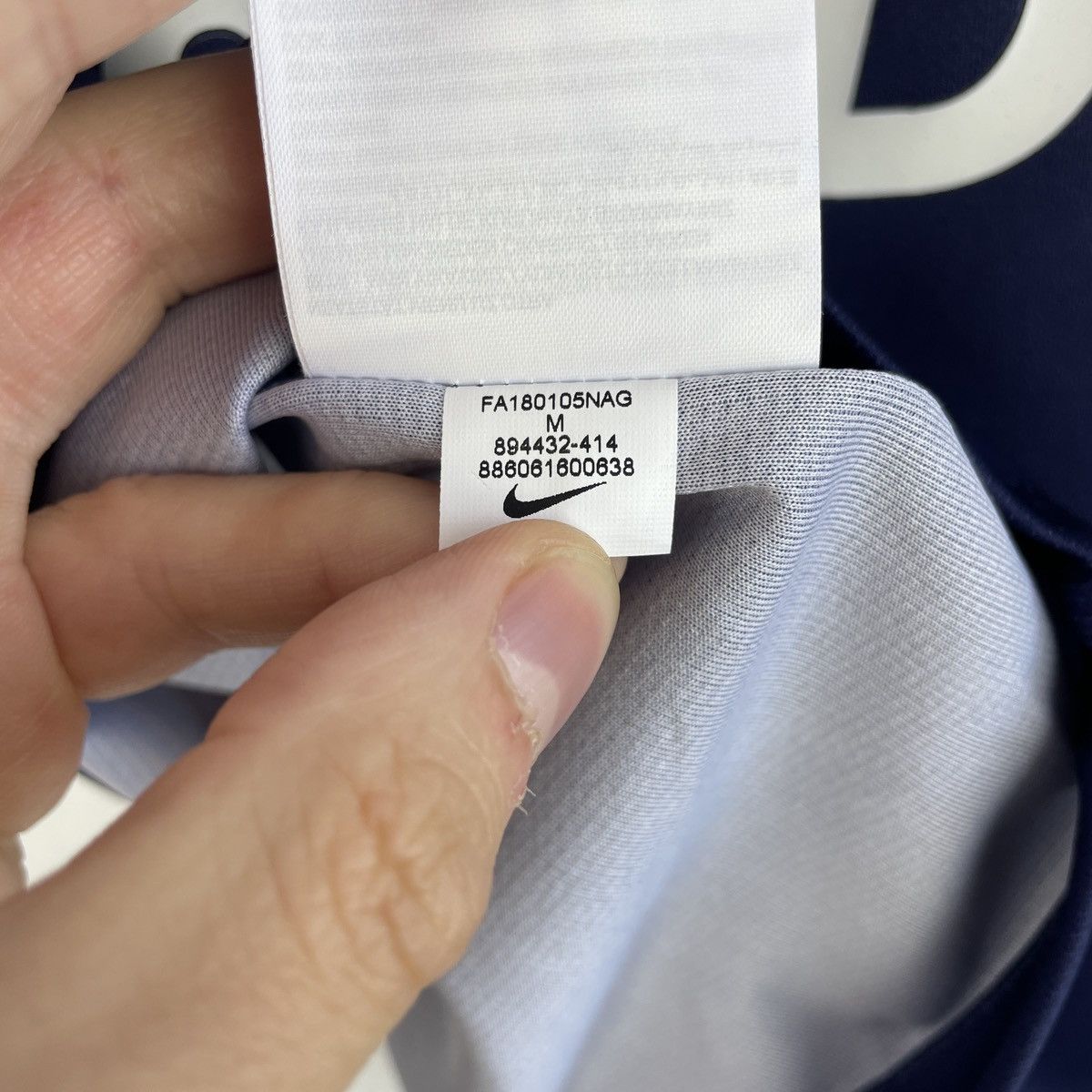 Nike Paris Saint-Germain Nike Handball Jersey PSG Shirt size M Size US M / EU 48-50 / 2 - 12 Thumbnail