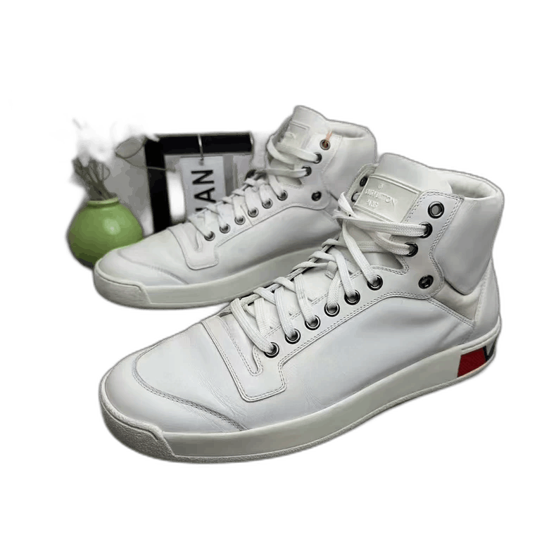 Louis Vuitton LV White Limited Edition High-Top Sneakers Size US 9.5 / EU 42-43 - 1 Thumbnail