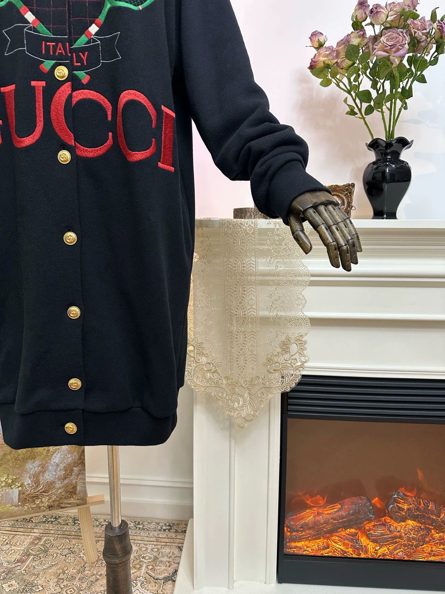 Gucci GUCCI FW21 tennis logo gold overcoat women's black Size XS / US 0-2 / IT 36-38 - 3 Thumbnail