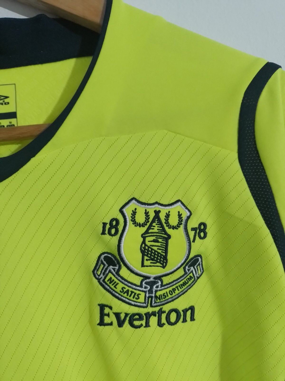 Umbro Everton 2008-2009 Third Kit #22 Yakubu Aiyegbeni Size US S / EU 44-46 / 1 - 5 Thumbnail