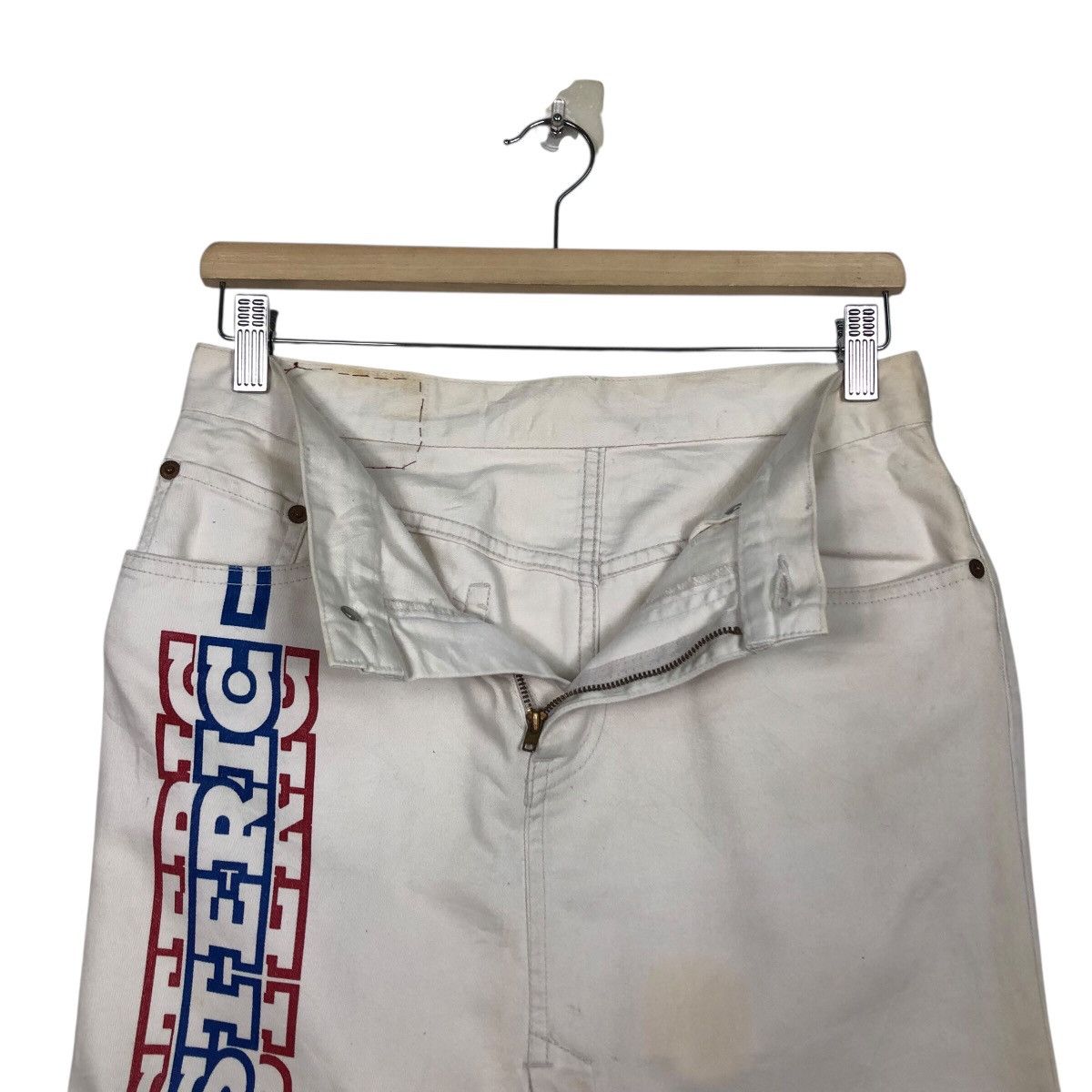 Hysteric Glamour Vintage Hysteric Glamour Kinky Jeans White Denim Logo Skirt Size 30" / US 8 / IT 44 - 13 Thumbnail