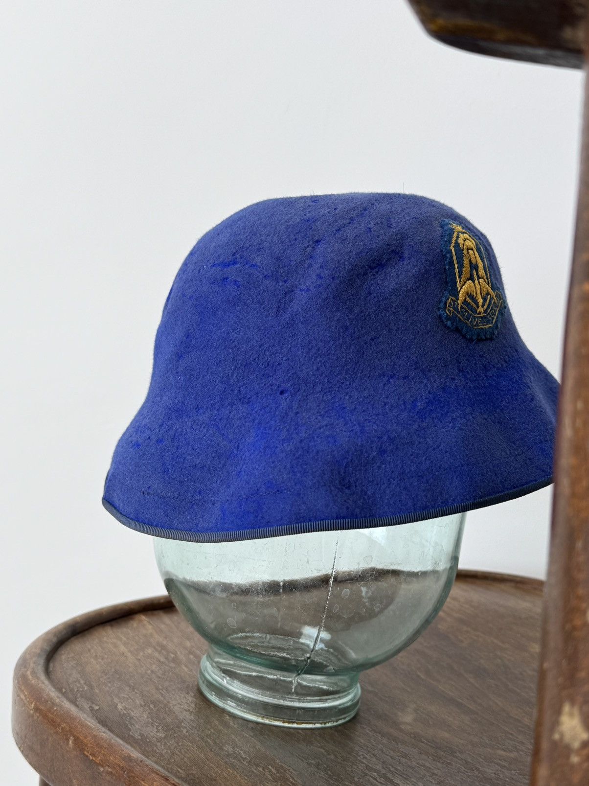 Vintage 1960s Vintage British School Women’s Hat Size ONE SIZE - 3 Thumbnail