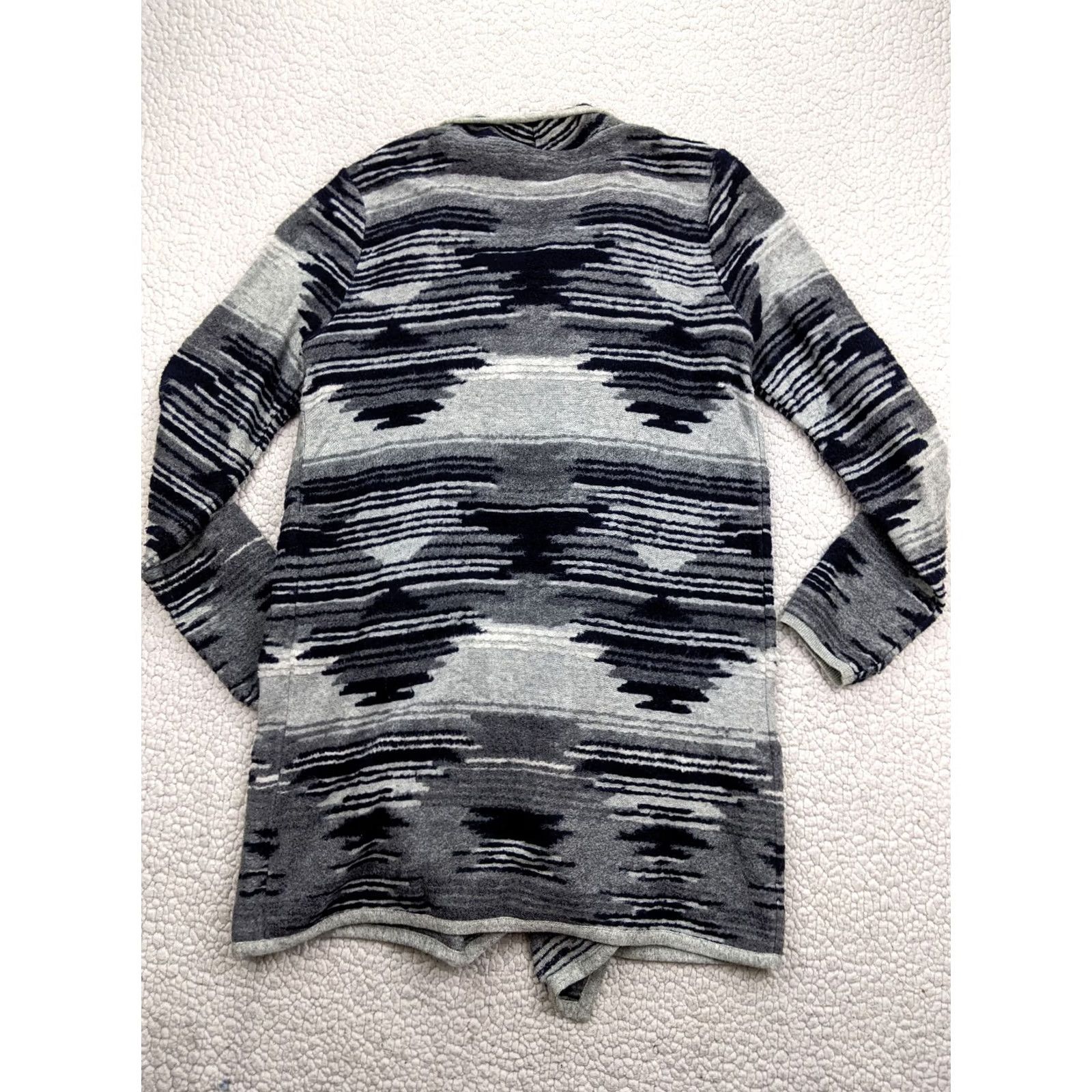 Lucky Brand Lucky Brand Womens Large Gray Southwestern Aztic Drap Cardigan Falls Long Sleeve Shirt Womens L Gray Cardigan Southwest Aztec Drapery Size L / US 10 / IT 46 - 5 Thumbnail