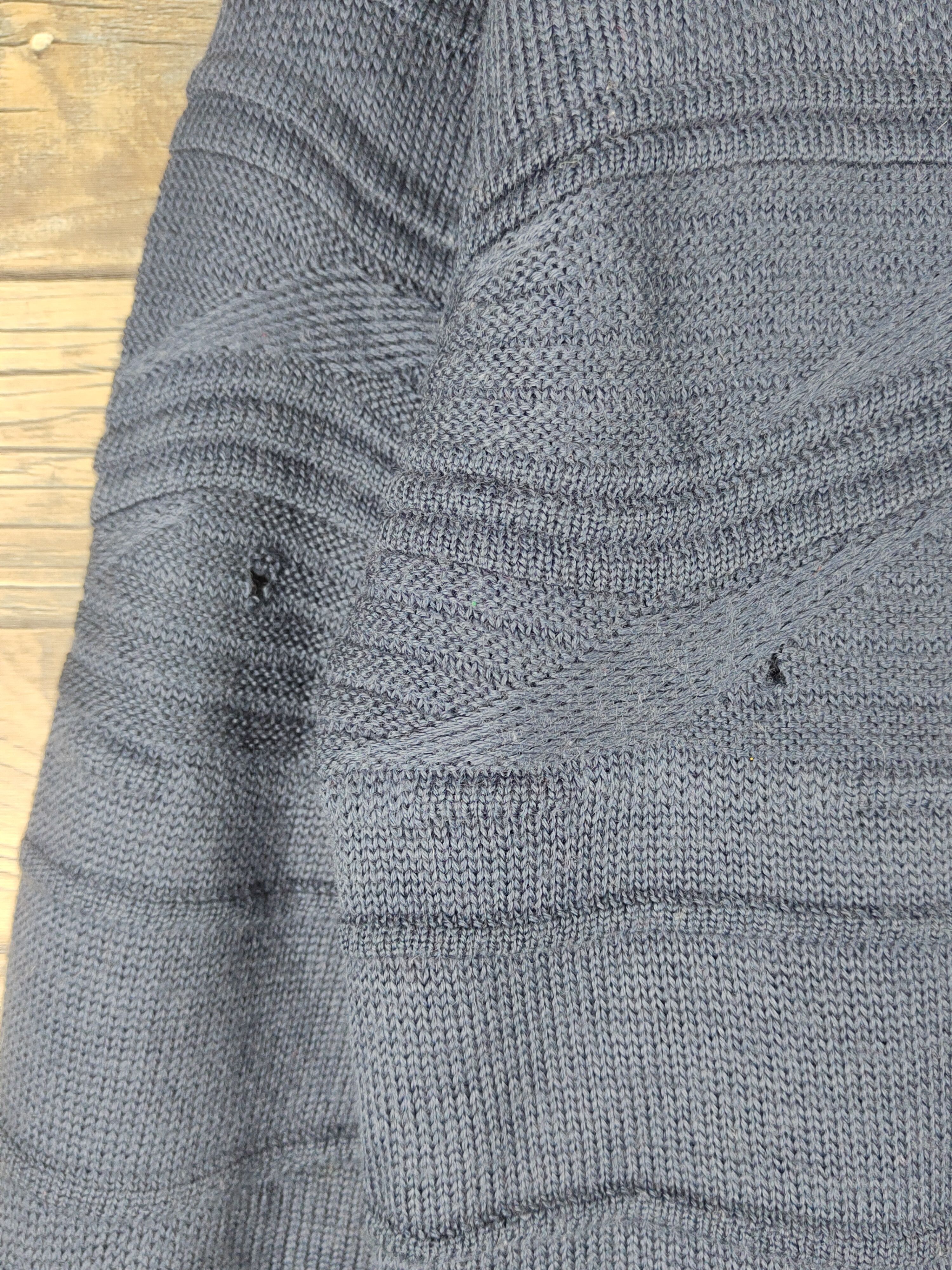 Vintage Exvess ripped distressed Blue Knitwear Sweatshirts #W1523 Size US M / EU 48-50 / 2 - 11 Thumbnail