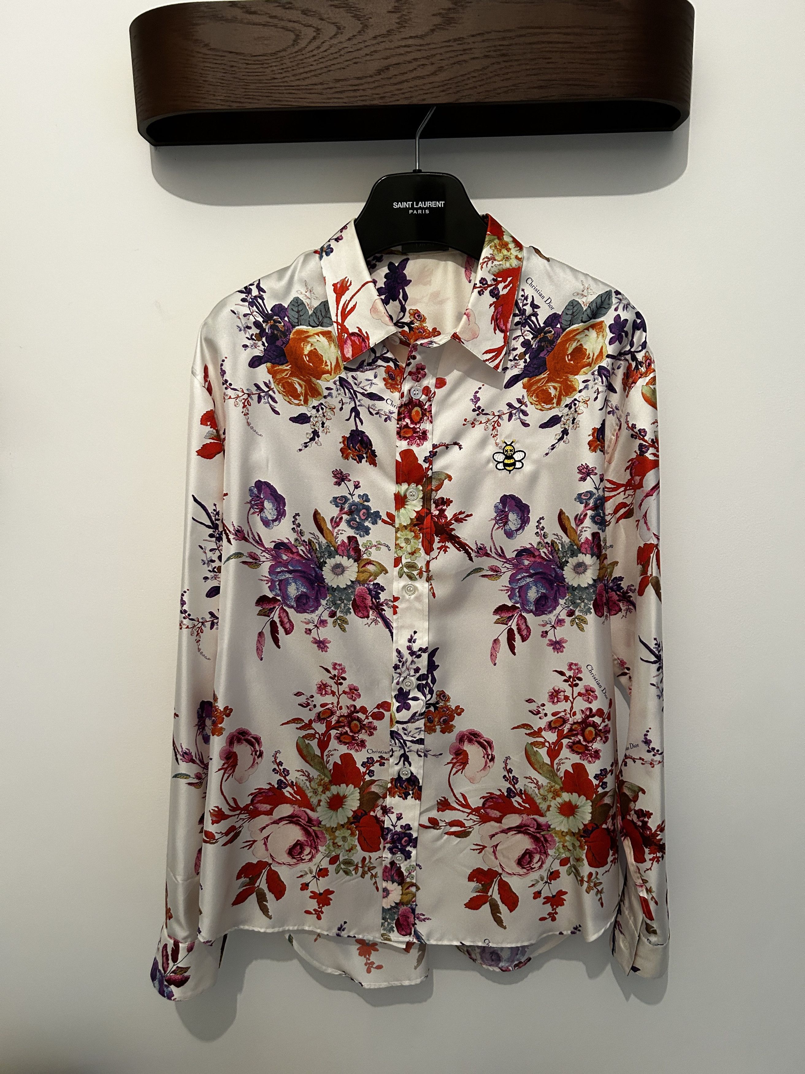 Dior SS19 Floral Kaws Shirt Size US S / EU 44-46 / 1 - 1 Thumbnail