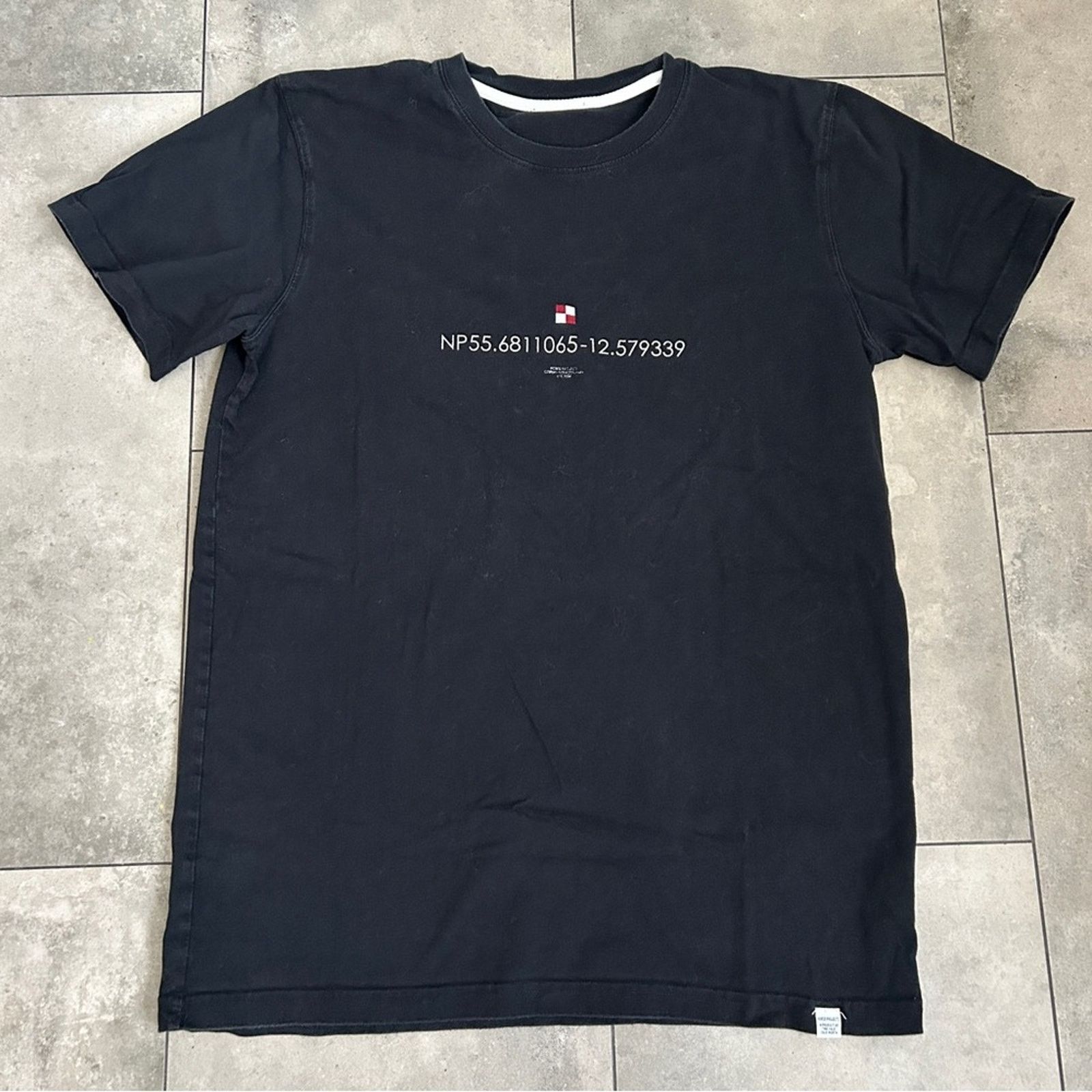 Norse Projects Norse Projects Niels Coordinates logo black tee XL Size US XL / EU 56 / 4 - 1 Thumbnail