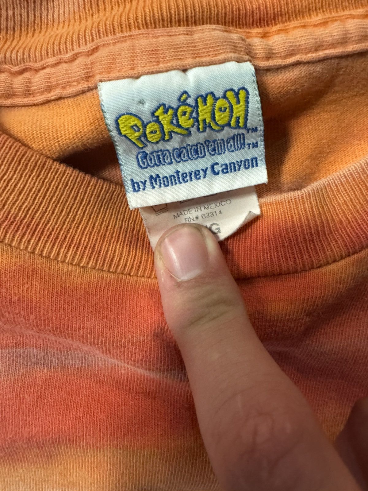 Pokemon 90's Pokemon Charzard Flame Tshirt Size US L / EU 52-54 / 3 - 2 Thumbnail