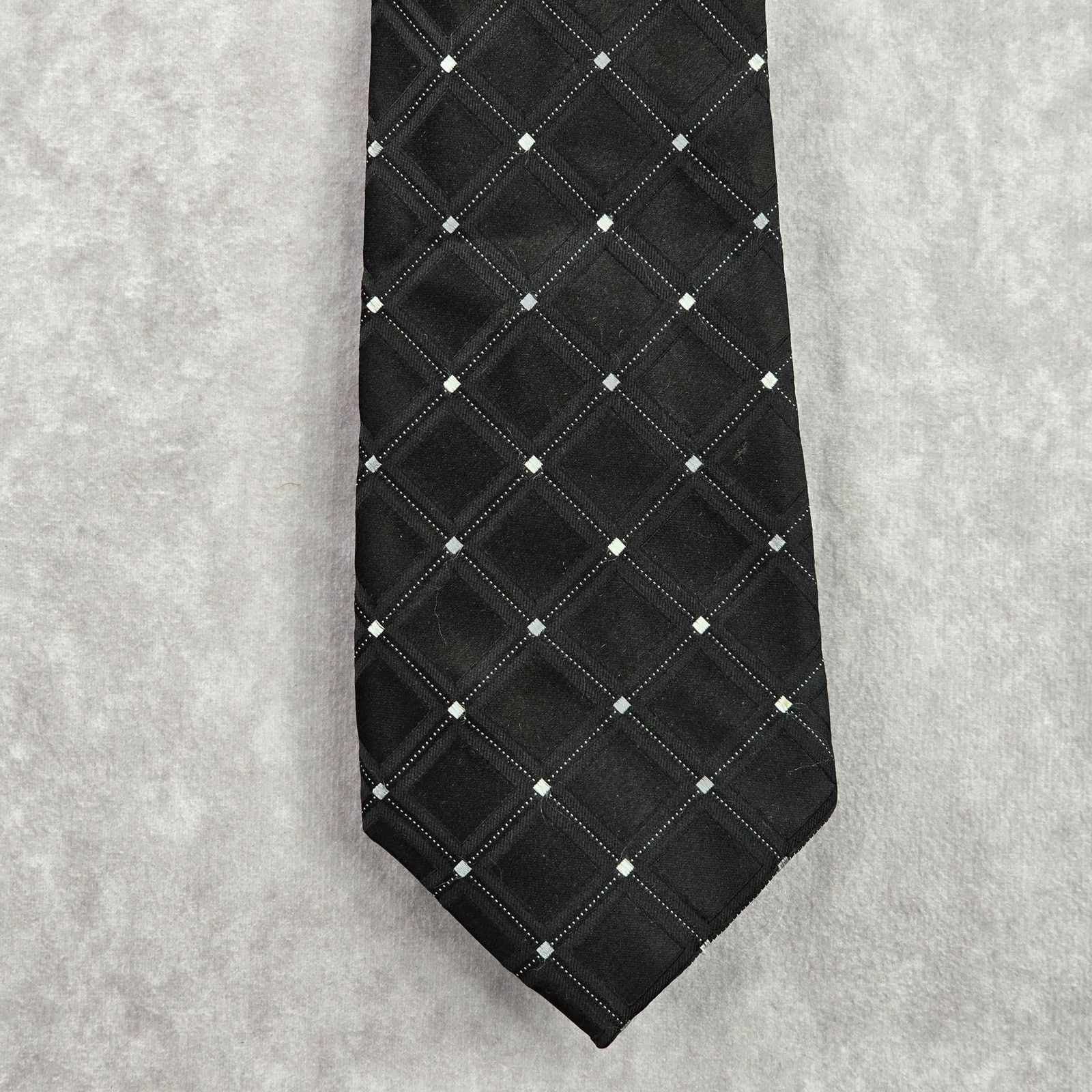 Nautica Nautica Black Geometric Diamond 100% Silk Men Neck Tie NWOT Size 30 - 1 Thumbnail