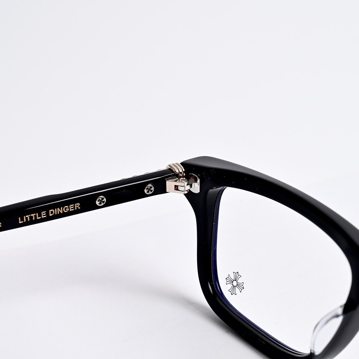 CHROME HEARTS LITTLE DINGER GLASSES
