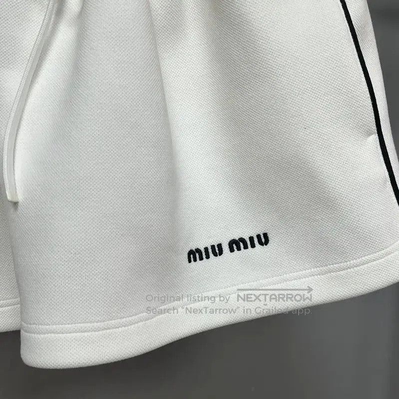 Miu Miu Miu Miu White Wool Women's Shorts . Size 29" - 3 Thumbnail
