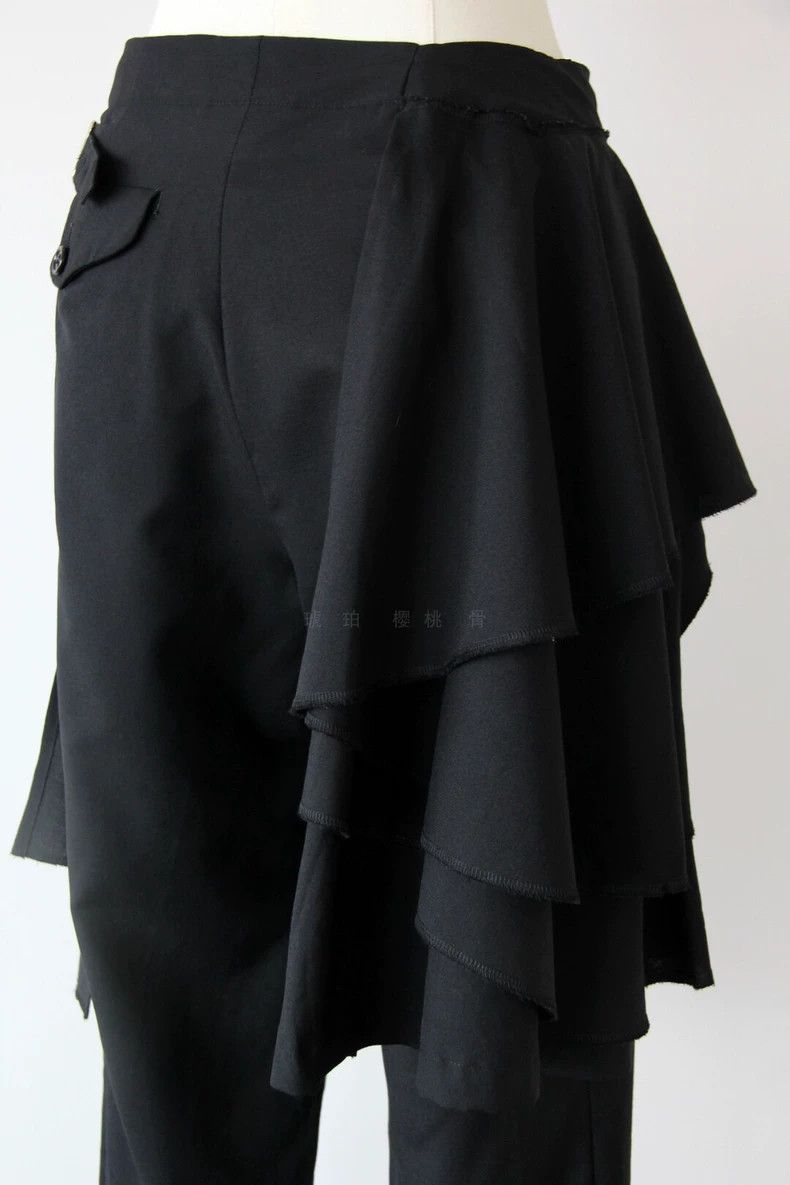 Other Comme Des Garcons size XS Tiered Ruffle Buckle Pants Size 24" / US 00 / IT 34 - 6 Thumbnail