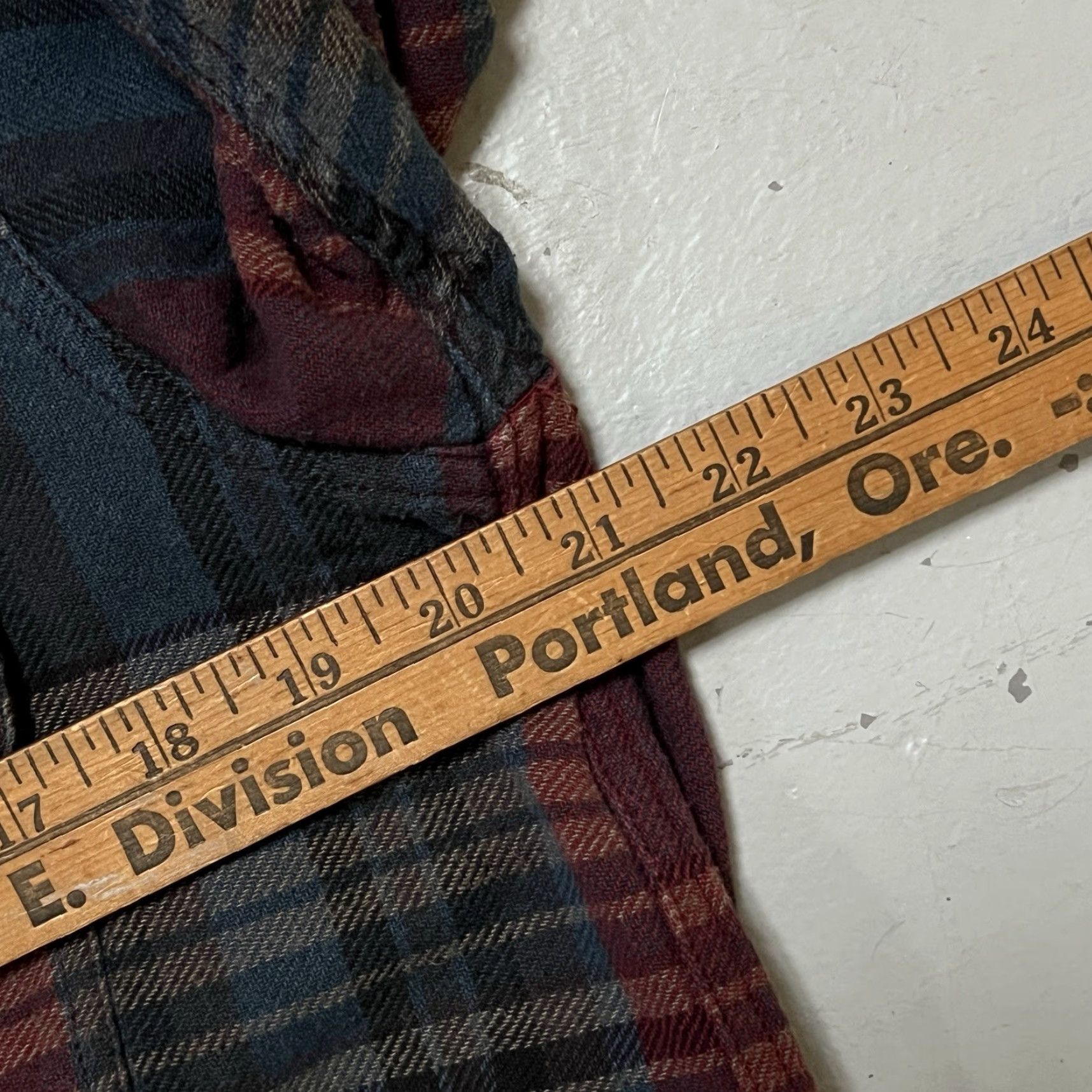 South2 West8 South2 West8 Heavy Flannel Plaid Nepenthes Made In Japan Work Shirt M Unisex Adults Multicolor Long Sleeve Button-Up Size US M / EU 48-50 / 2 - 5 Thumbnail