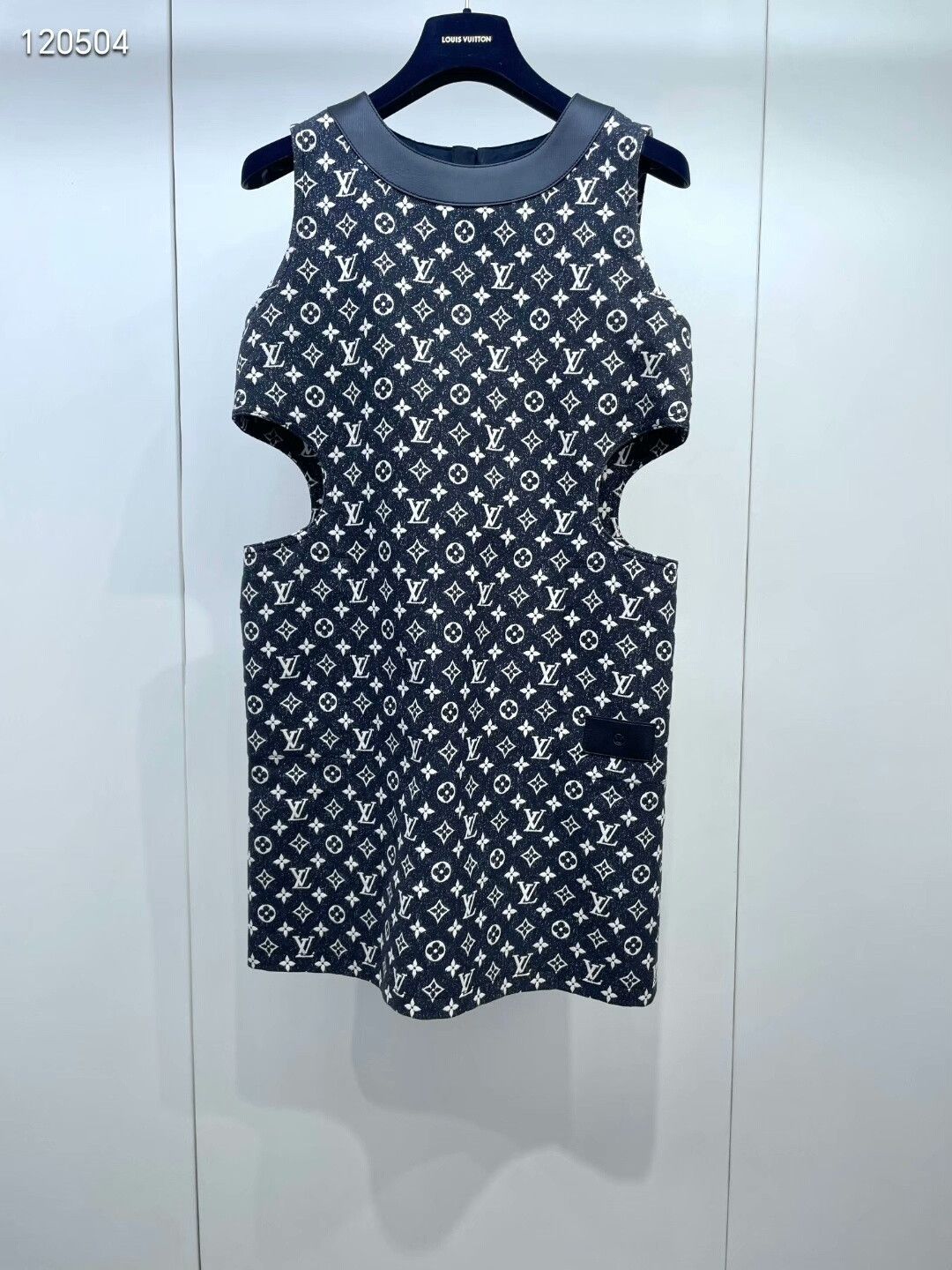 Louis Vuitton LV Monogram Hollow-Out Dress Size XS / US 0-2 / IT 36-38 - 1 Thumbnail