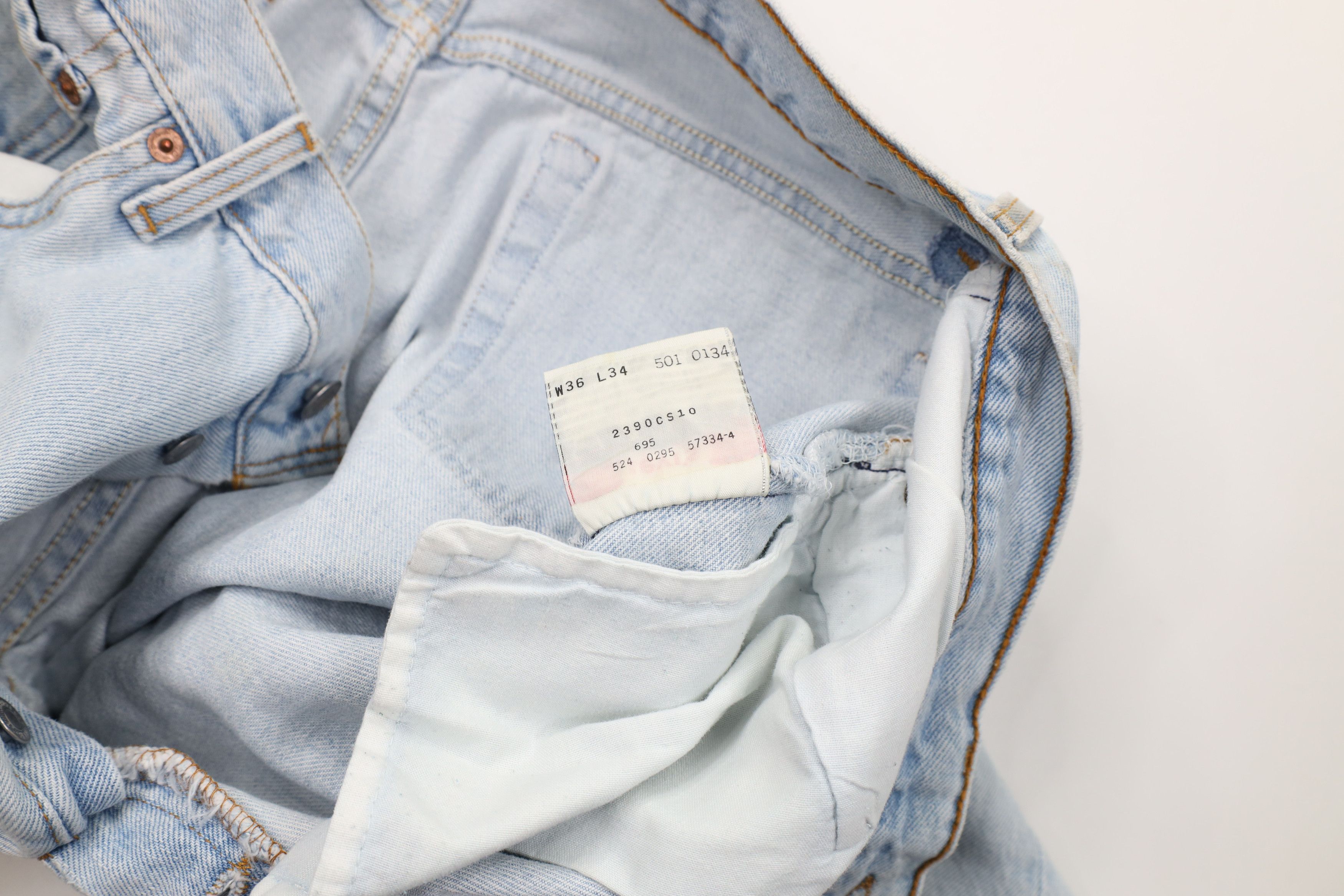 Levi's Vintage 90s Levis 501xx Button Fly Original Denim Jeans USA Size US 36 / EU 52 - 10 Thumbnail