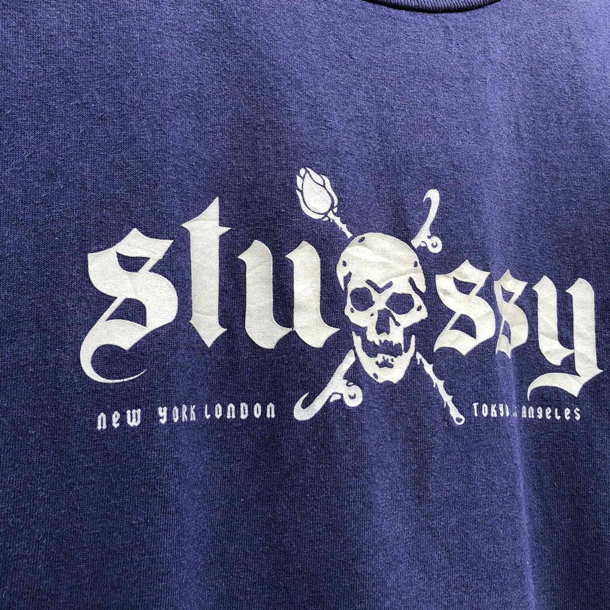 Stussy Vintage 90s Sunfaded Stussy New york London Tshirt Size US XL / EU 56 / 4 - 3 Thumbnail