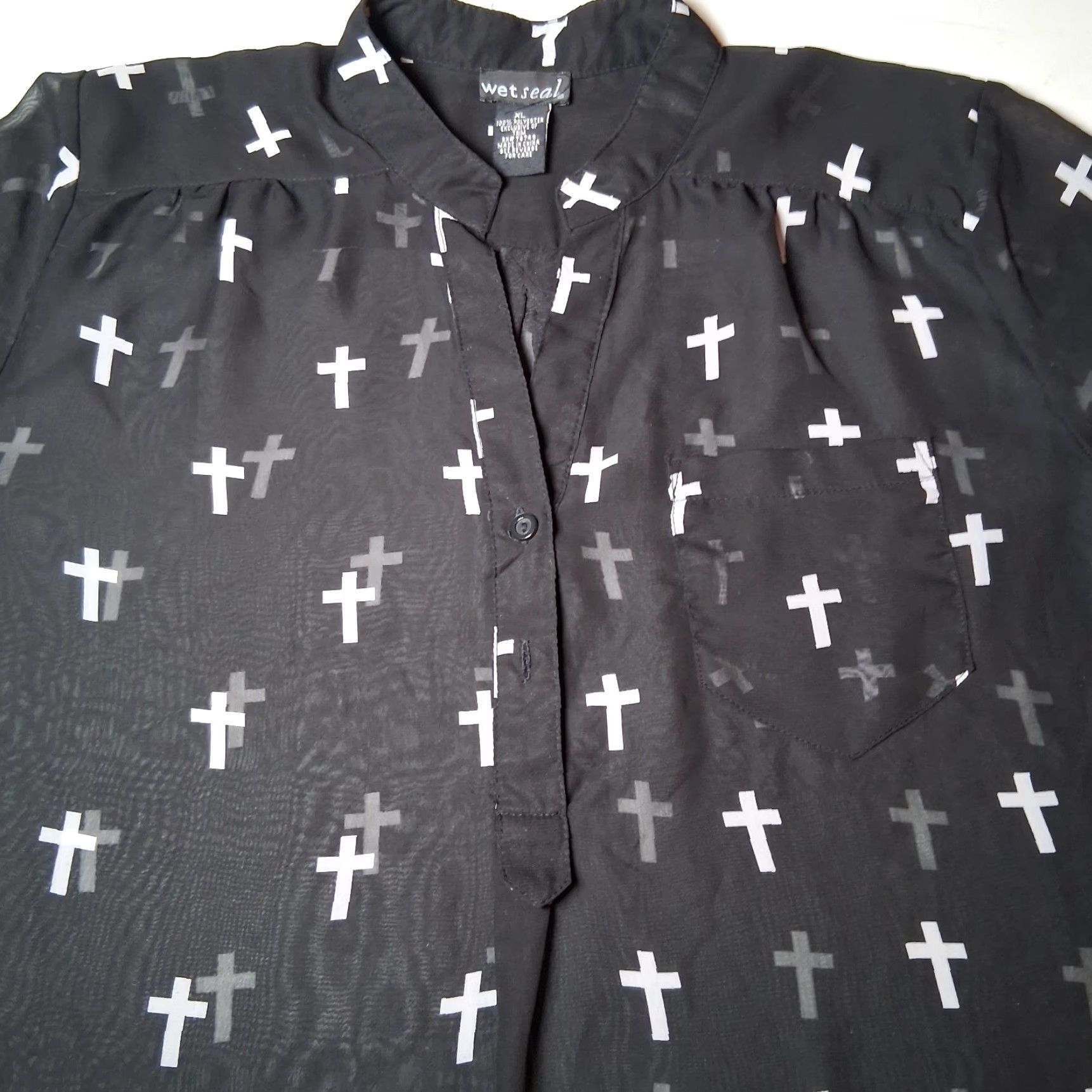 Vintage VINTAGE Emo Holy Cross Blouse XL Black Sheer Roll Tab Sleeve Henley Button Ladies Long Sleeve Gothic Casual Womens Size XL / US 12-14 / IT 48-50 - 6 Thumbnail