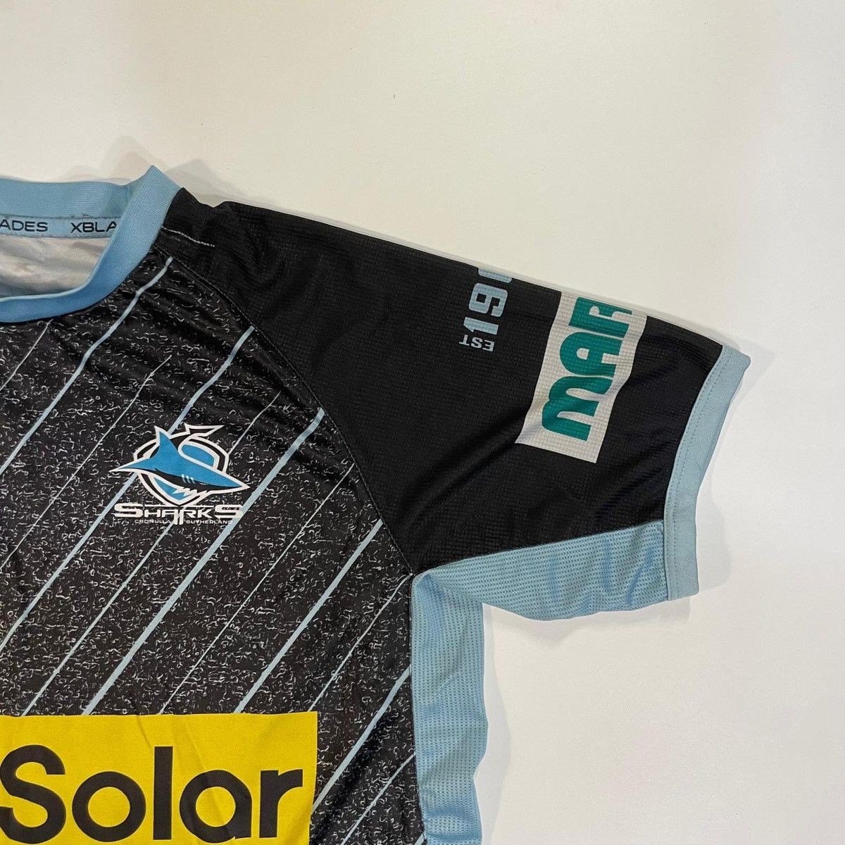 Other Black and blue Sharks rugby jersey shirt tee xblades Size US M / EU 48-50 / 2 - 4 Thumbnail