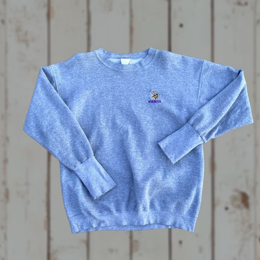 Vintage VINTAGE Hand Cuffs Sweatshirt Mens XL Minnesota Vikings Cotton Blend USA Made Red Plain Solid Pattern Pullover Hand Warmers USA Vikings Mens XL Size US XL / EU 56 / 4 - 1 Thumbnail