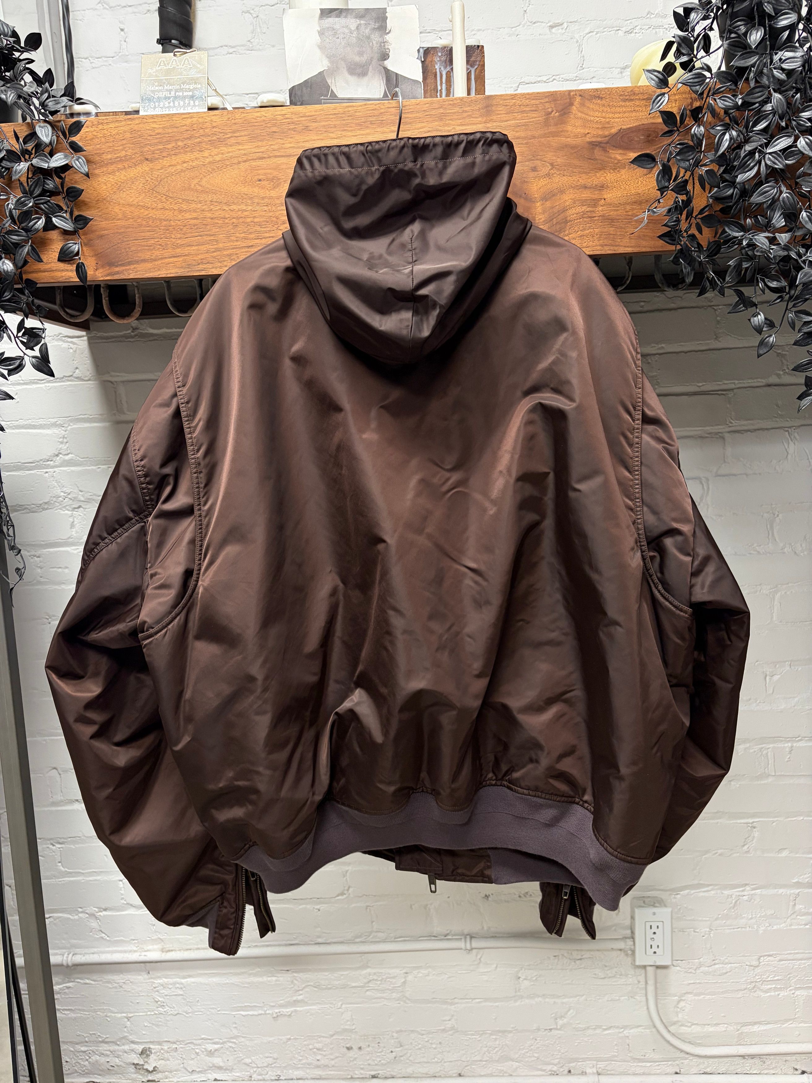 Balenciaga SS2022 Balenciaga ‘3B Sport Icon’ Brown Hooded Bomber Jacket Size US M / EU 48-50 / 2 - 4 Thumbnail