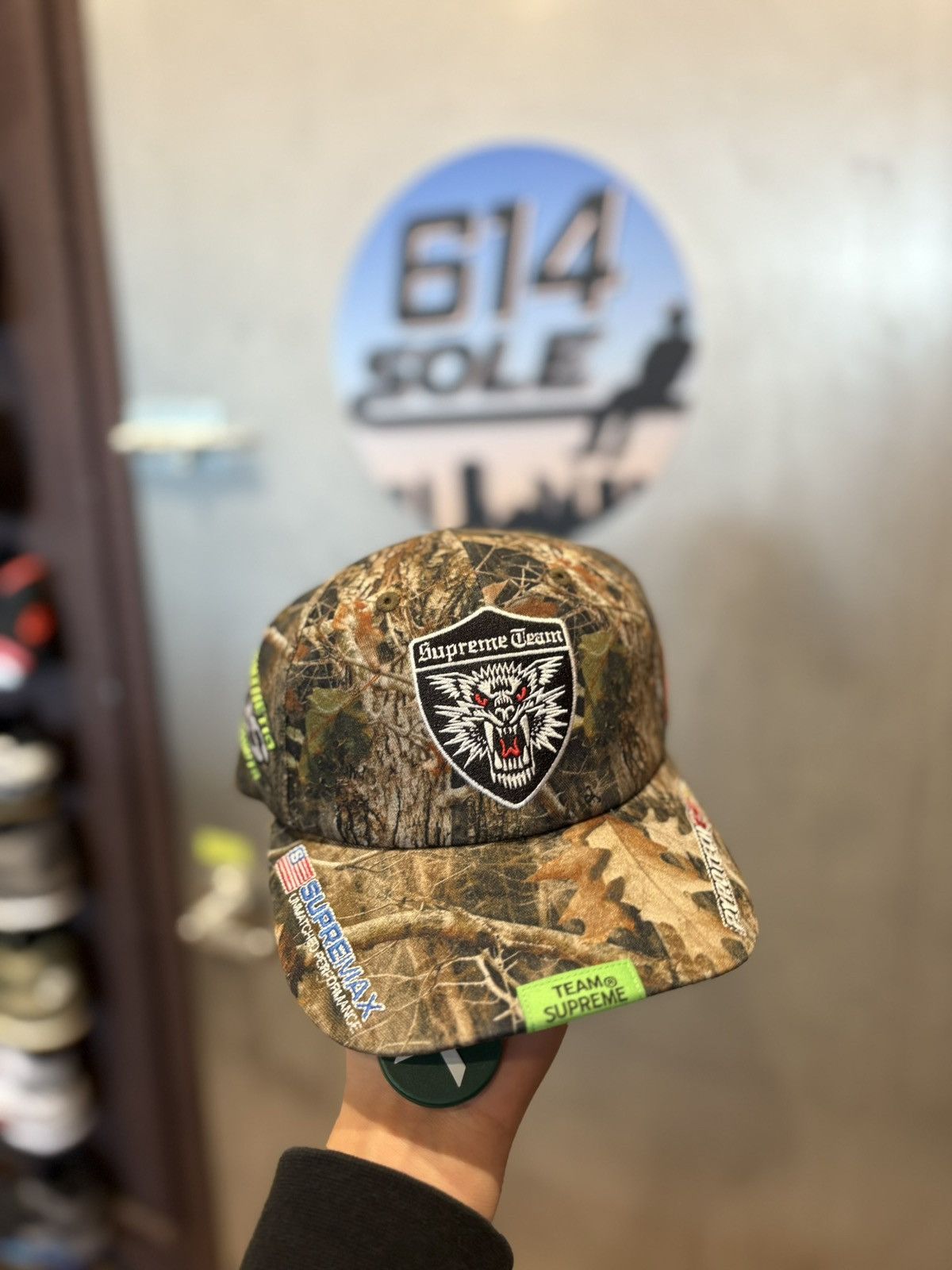 Supreme Supreme Team Camo Hat DS Size ONE SIZE - 1 Thumbnail