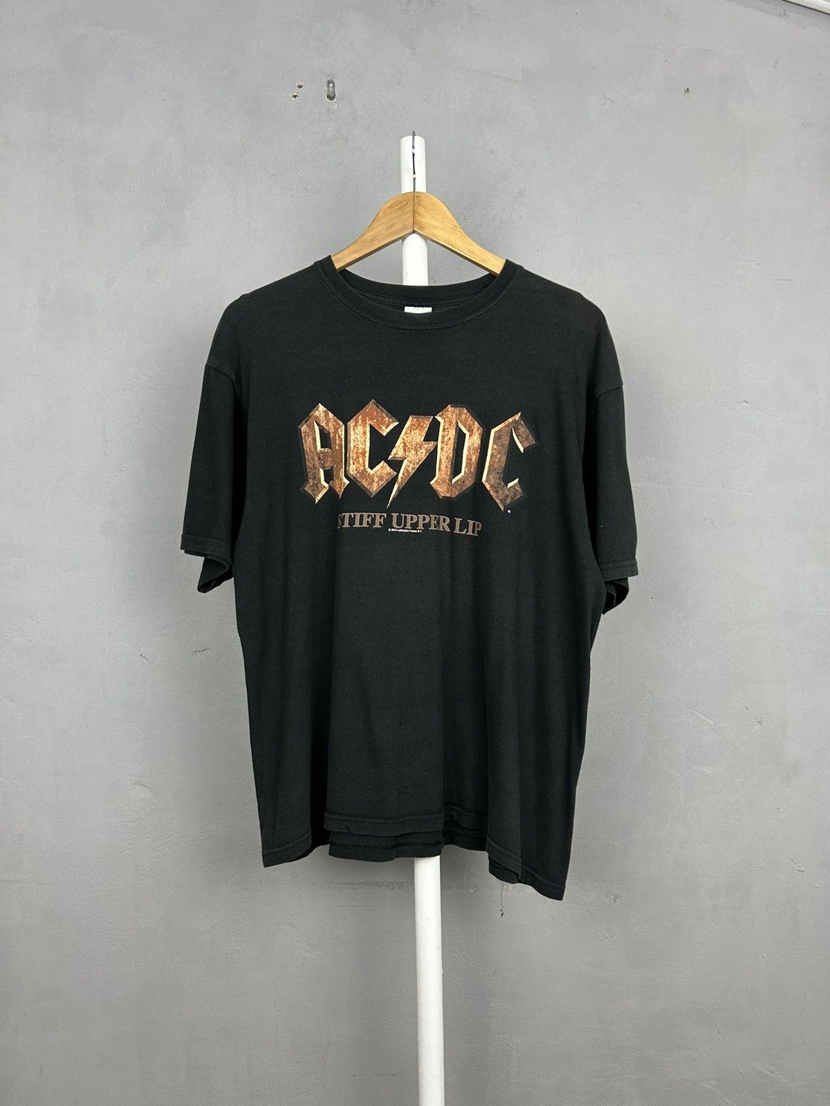 Vintage Vintage AC/DC 2000 t shirt STIFF UPPER LIP Size US M / EU 48-50 / 2 - 1 Thumbnail