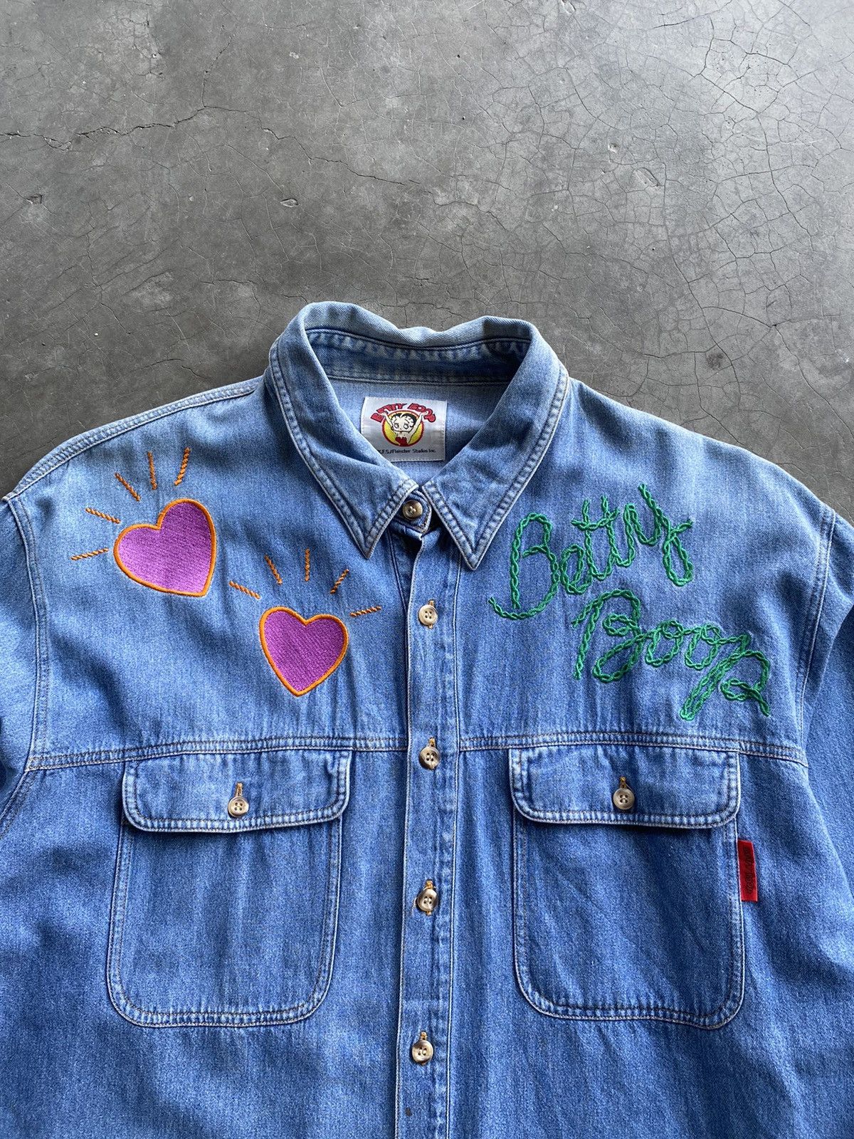 Vintage Vintage Denim Betty Boop Button Up Shirt Size US M / EU 48-50 / 2 - 5 Thumbnail