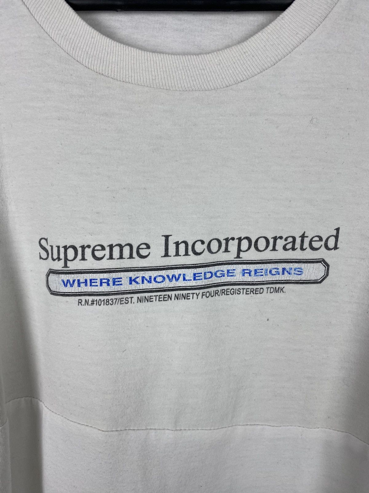 Supreme Vintage Supreme Incorporated T Shirt Tee Size US XL / EU 56 / 4 - 7 Thumbnail