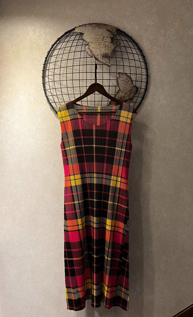 Issey Miyake Issey Miyake plaid dress Size M / US 6-8 / IT 42-44 - 1 Thumbnail