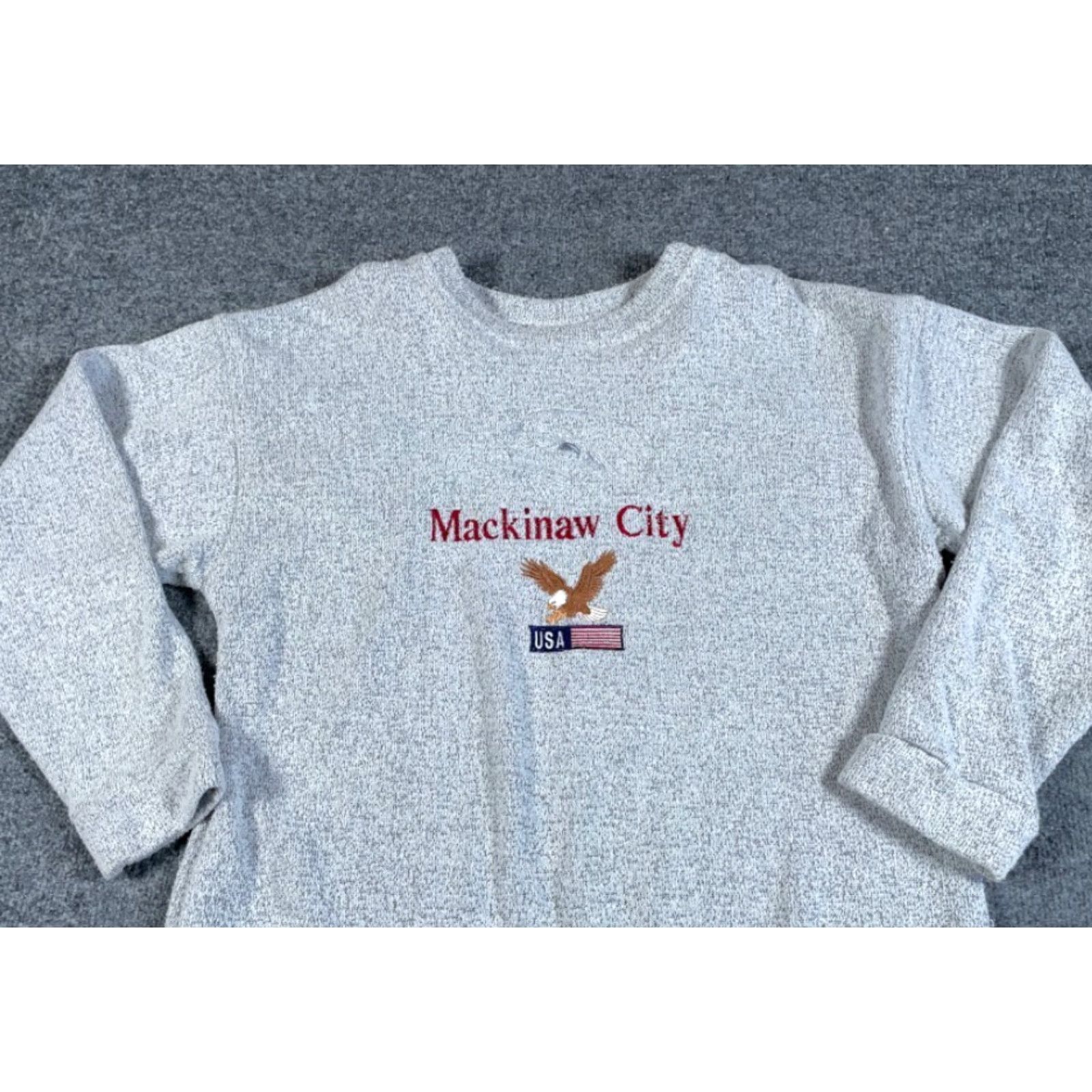 Vintage VINTAGE 90s Mackinaw City Fleece Sweatshirt Adult Medium Gray Eagle Flag Embroidery Size US M / EU 48-50 / 2 - 7 Thumbnail
