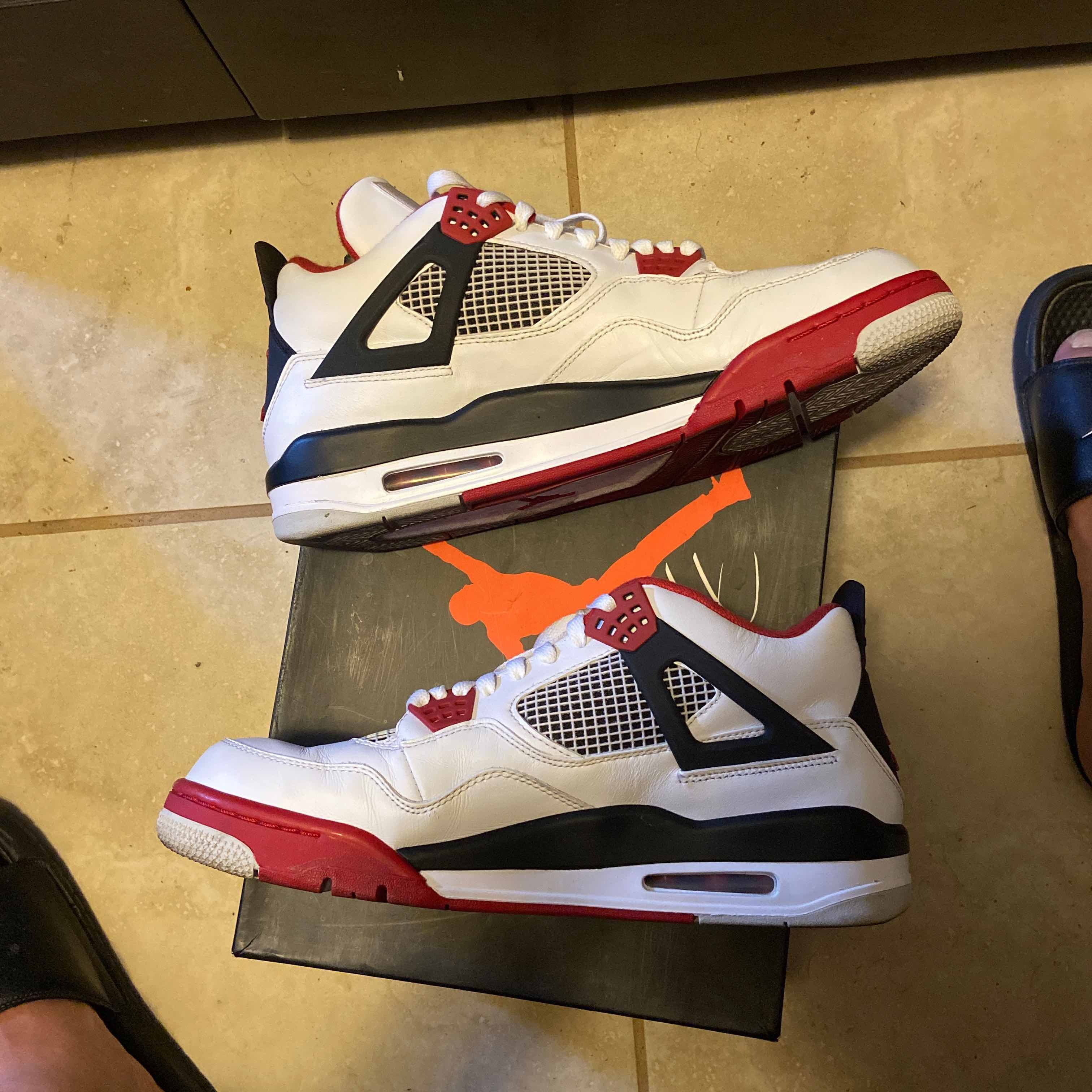 Air Jordan Retro Fire Red 2012