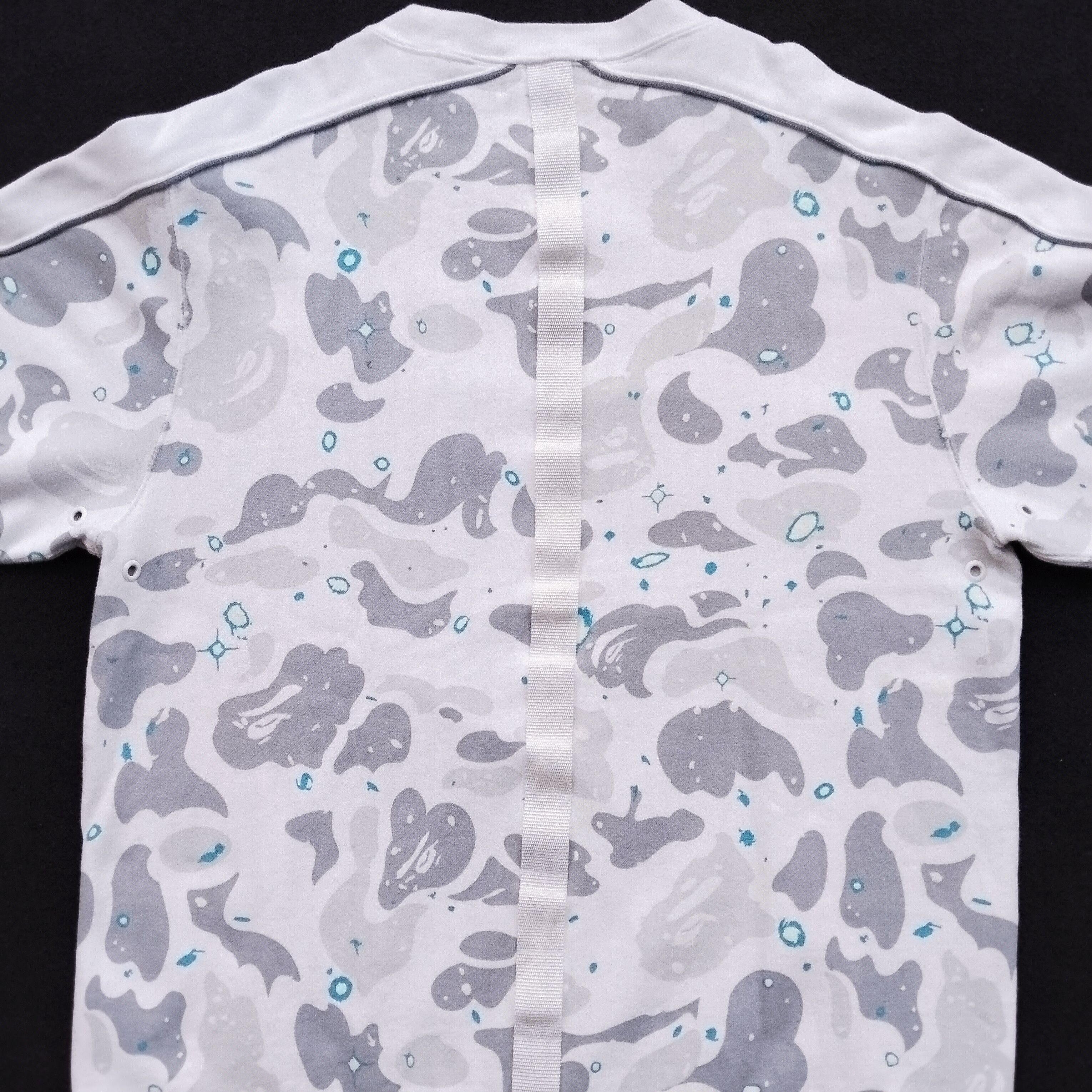 Bape Space Camo Wide Crewneck (2019) Size US S / EU 44-46 / 1 - 5 Thumbnail