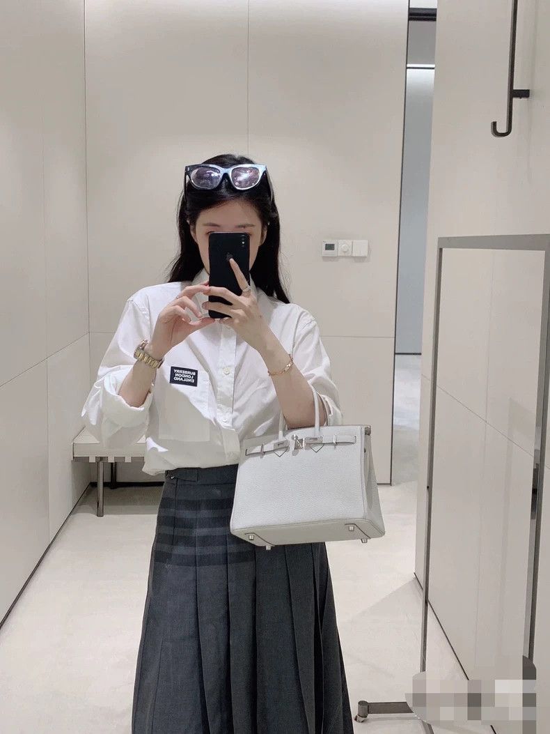 Thom Browne Thom BrowneFour-bar wool long skirt 2503-Nextarrow Size 25" / US 0 / IT 36 - 6 Thumbnail