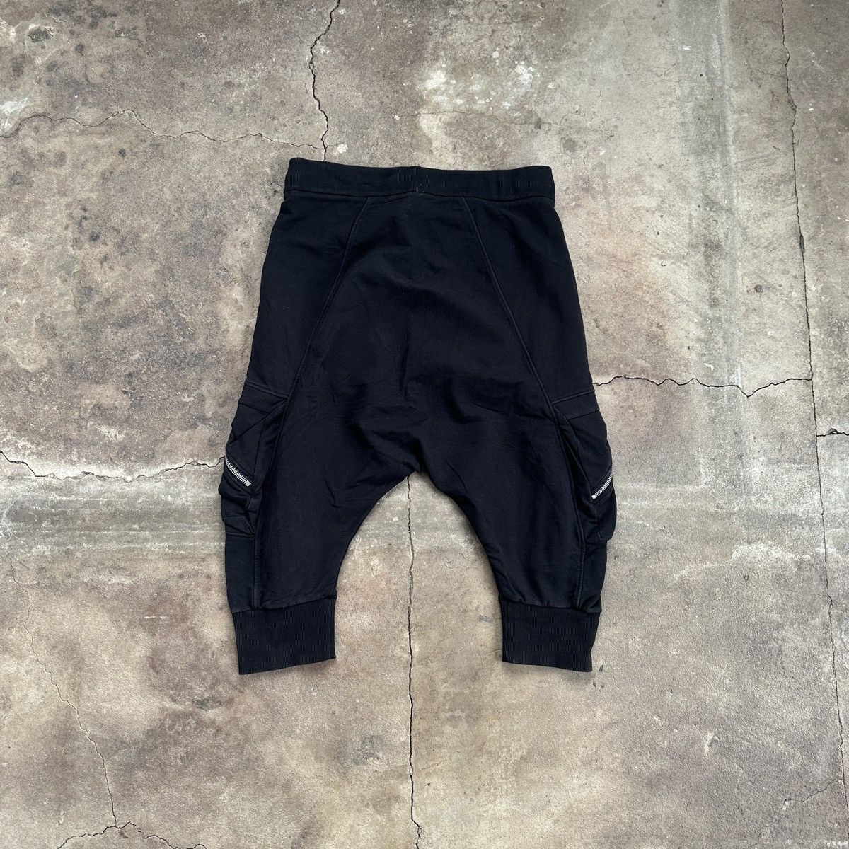 Seditionaries × Vagabond Vagabond Avant Garde Pocket Shorts RICK OWENS Style Size US 32 / EU 48 - 2 Thumbnail
