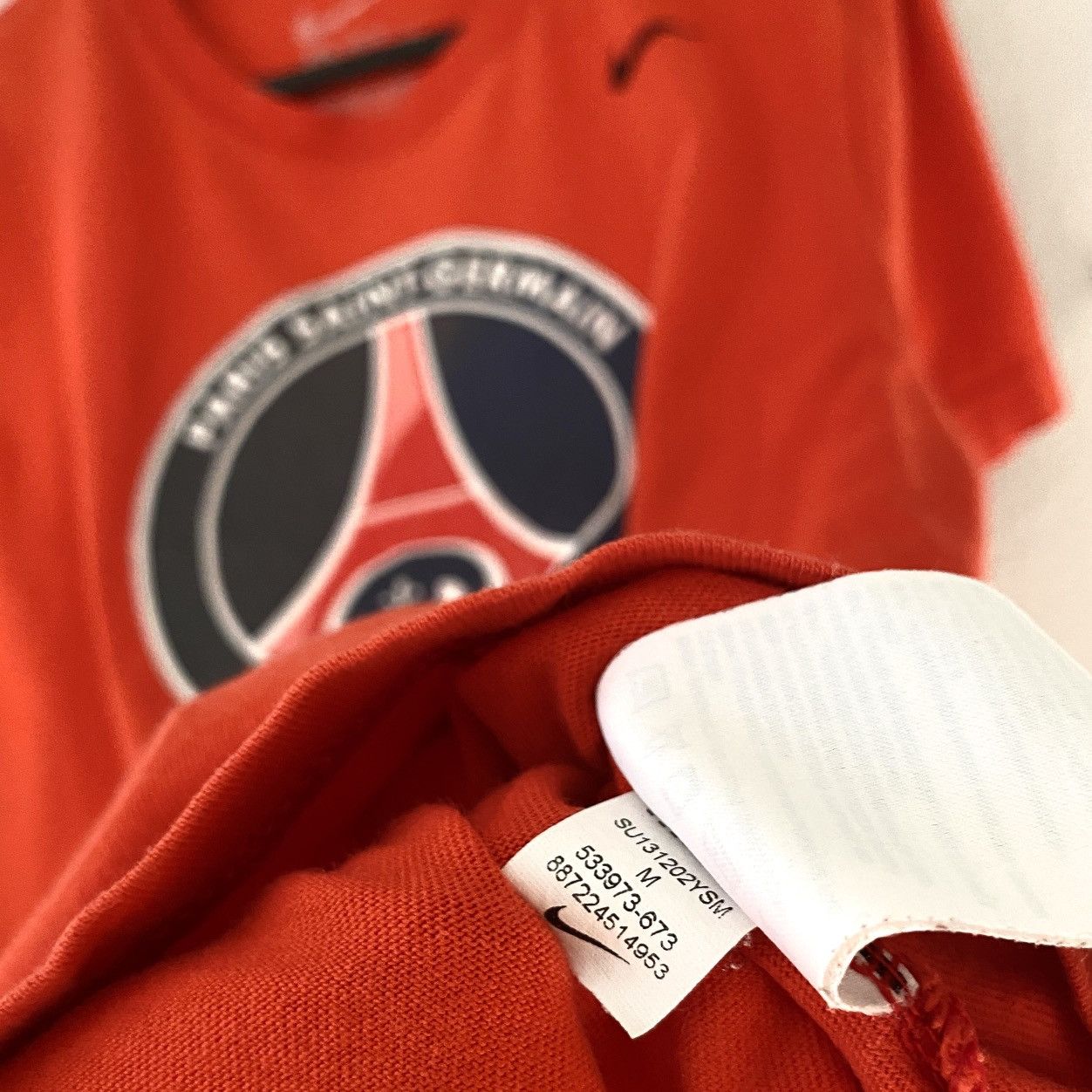 Nike PSG Paris Men Nike Big Logo Red Soccer Tee Jersey Shirt Top Size US M / EU 48-50 / 2 - 5 Thumbnail